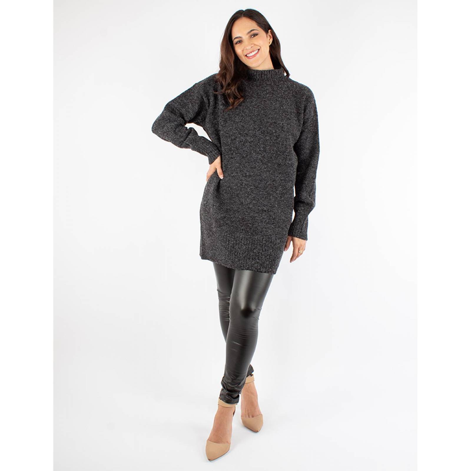 Blusón Mini dress de tejido grueso cuello alto 