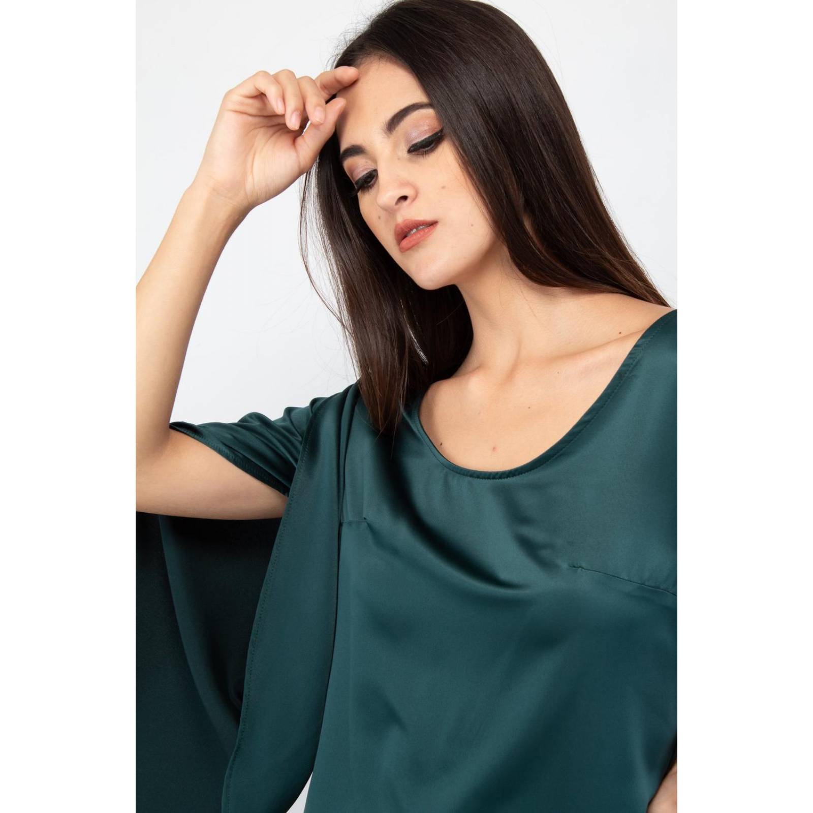 Blusa verde manga larga abierta AMAD para dama 