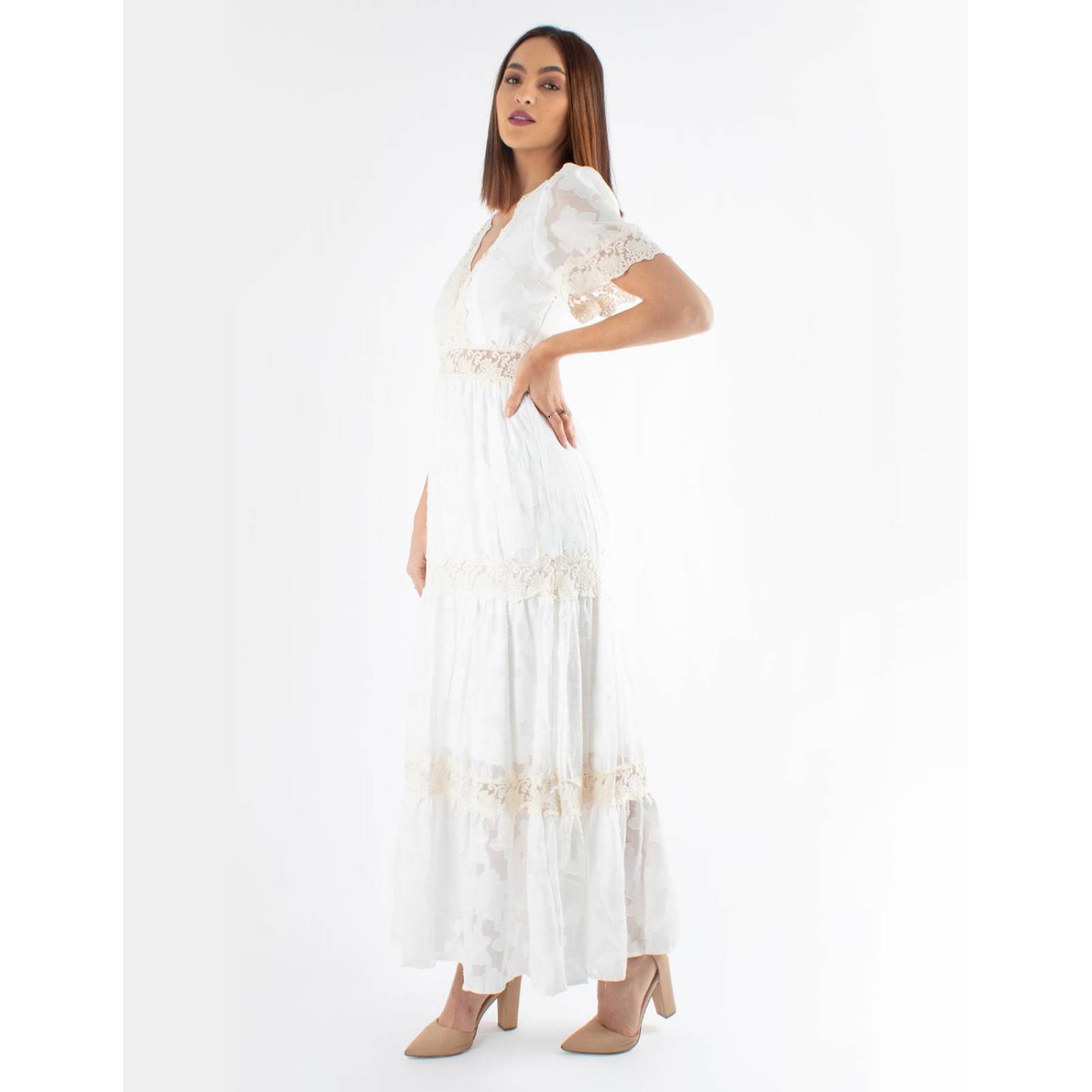 Vestido maxi de encaje blanco cuello V 