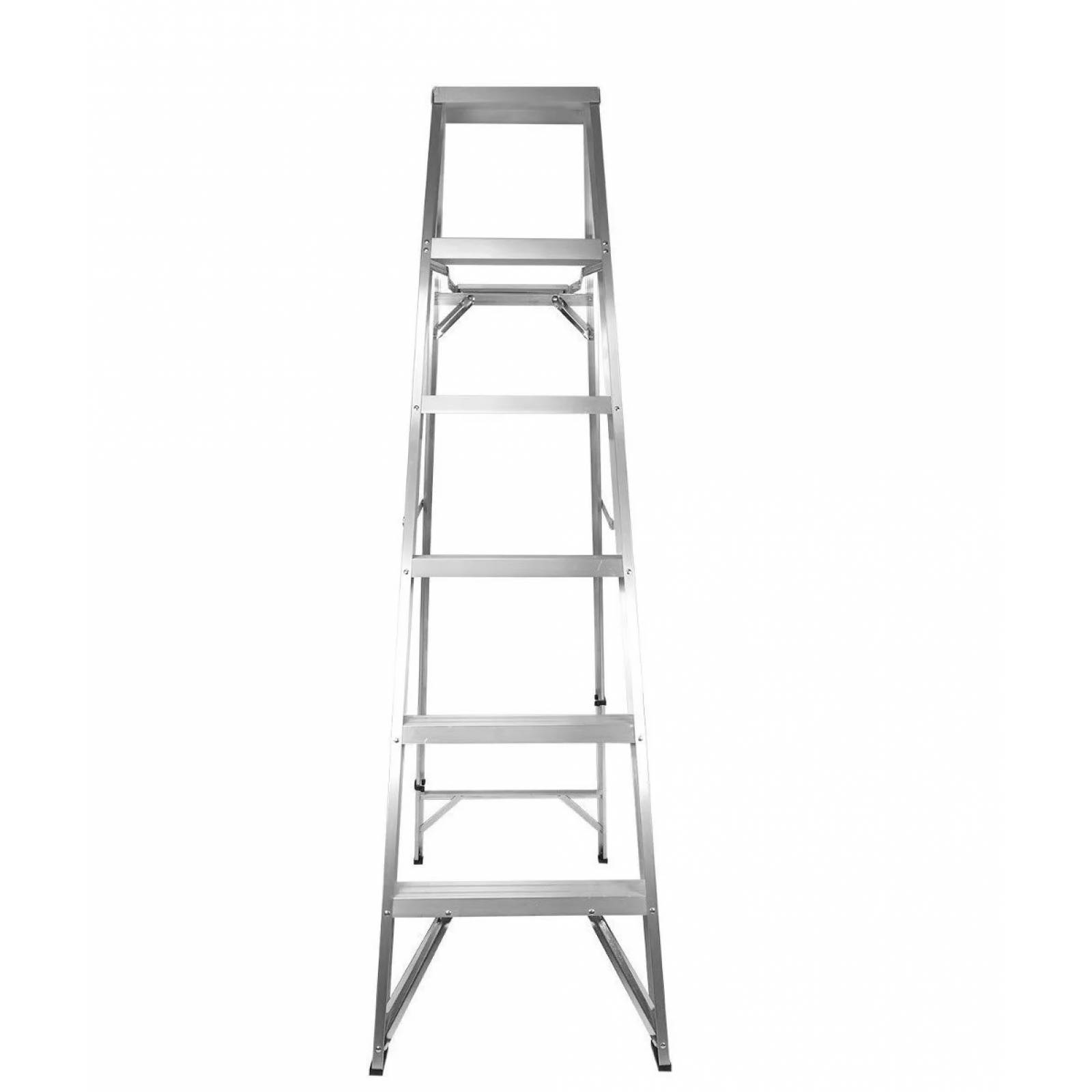 Escalera de aluminio tijera Cuprum 608-06N plateado