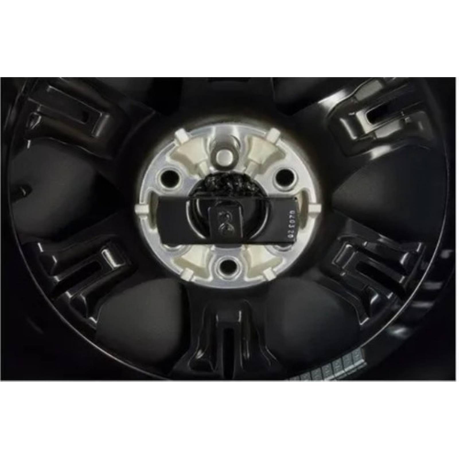 Seguro Llanta De Refacción Original Nissan Np300 16-20