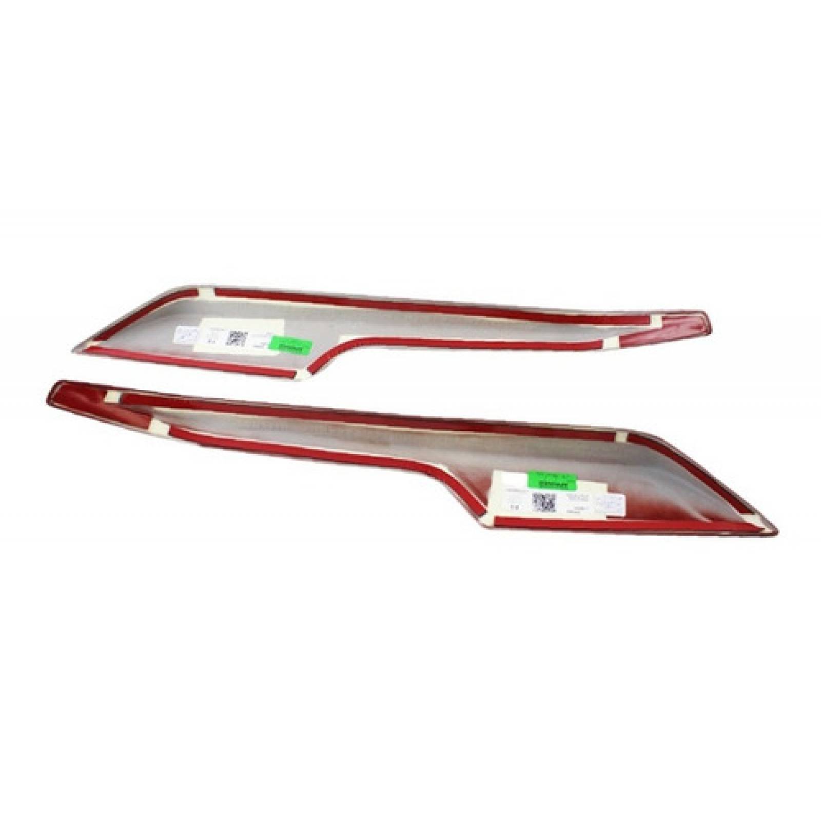 Vista Frontal Roja Nissan Original Versa 2020-2021