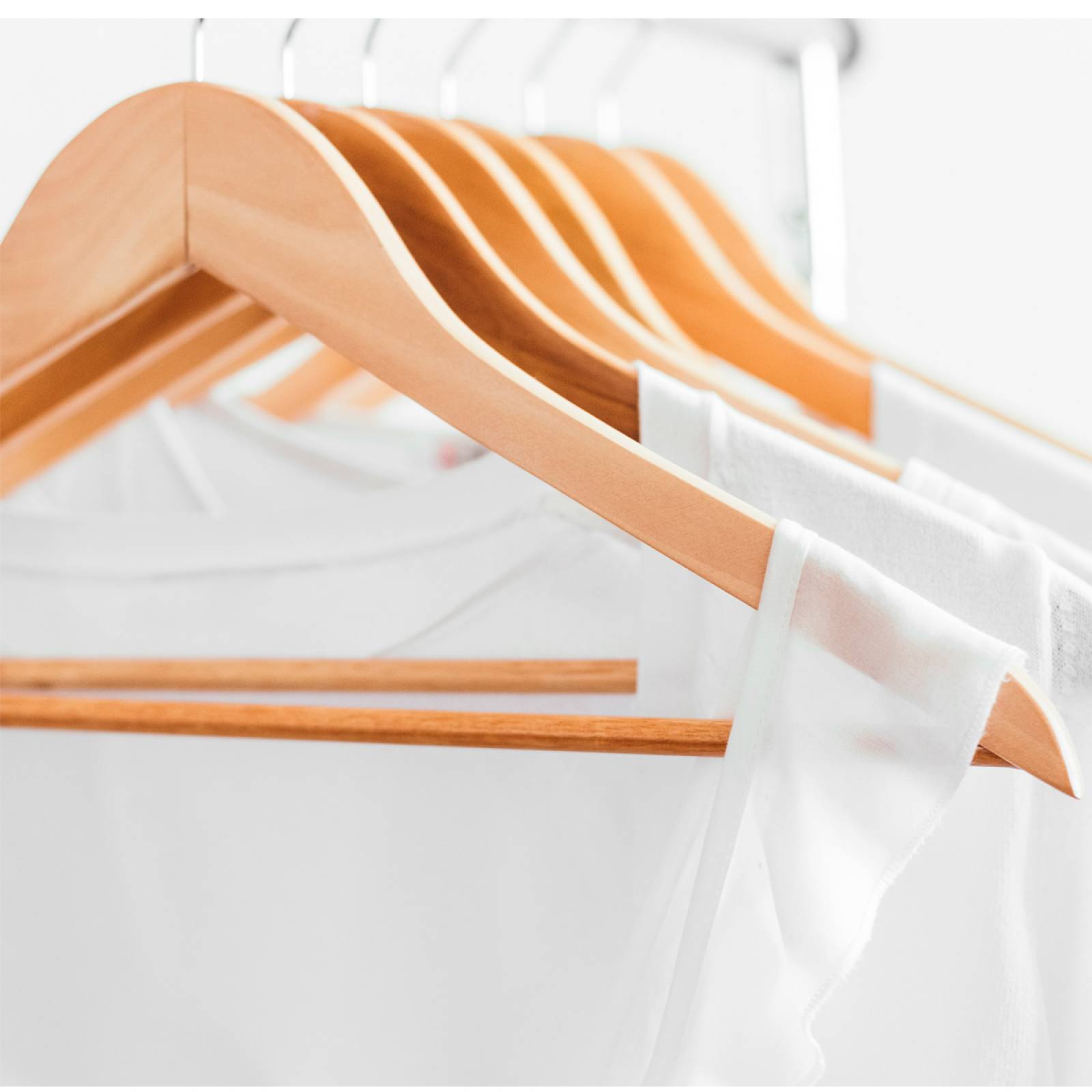 25 Ganchos de Madera Calidad Premium 360 Grados 3 cubrepolvo Grande 3 medianos y 1 Extragrande