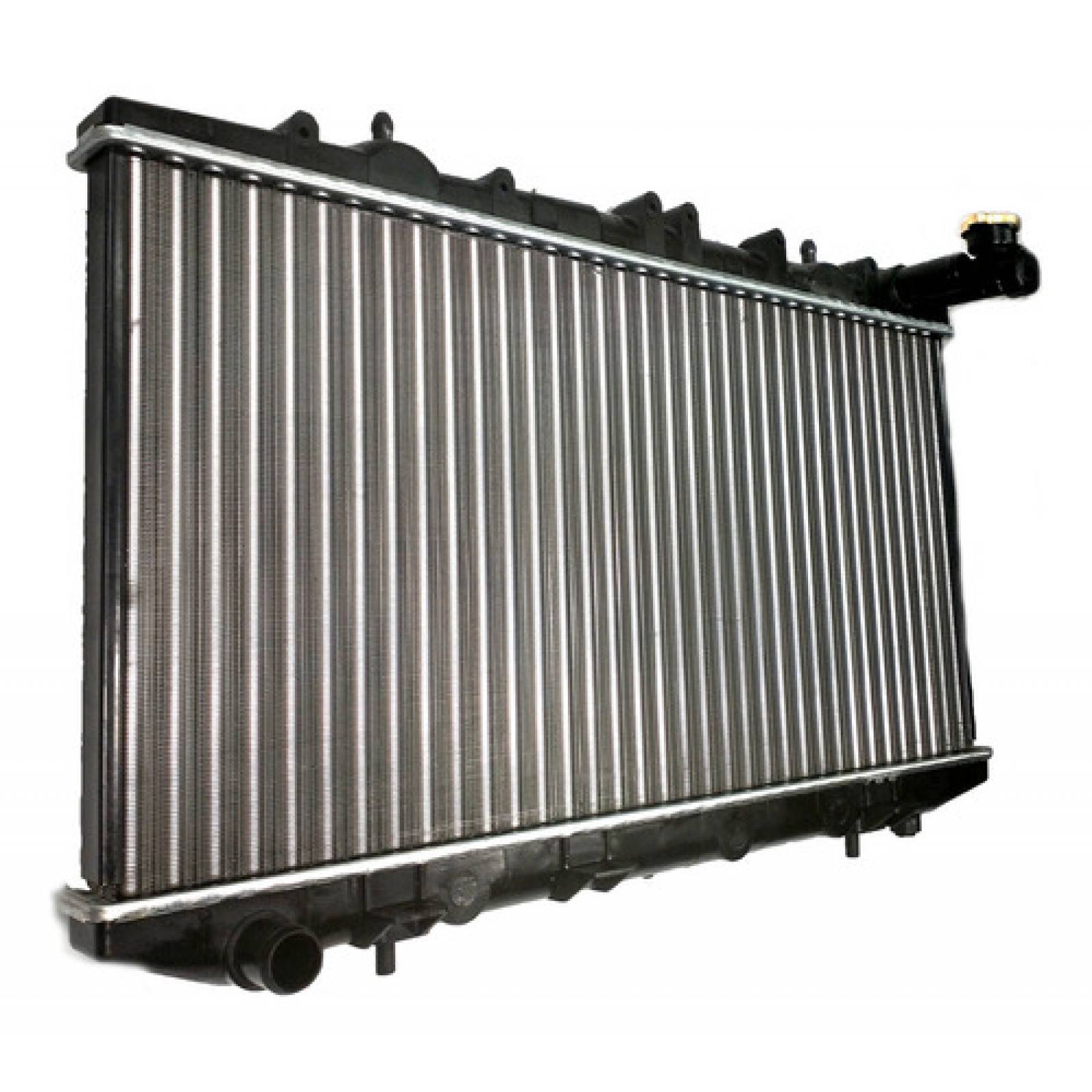 Radiador Nissan Lucino 1996 1997 1998 1999 2000 23 Mm