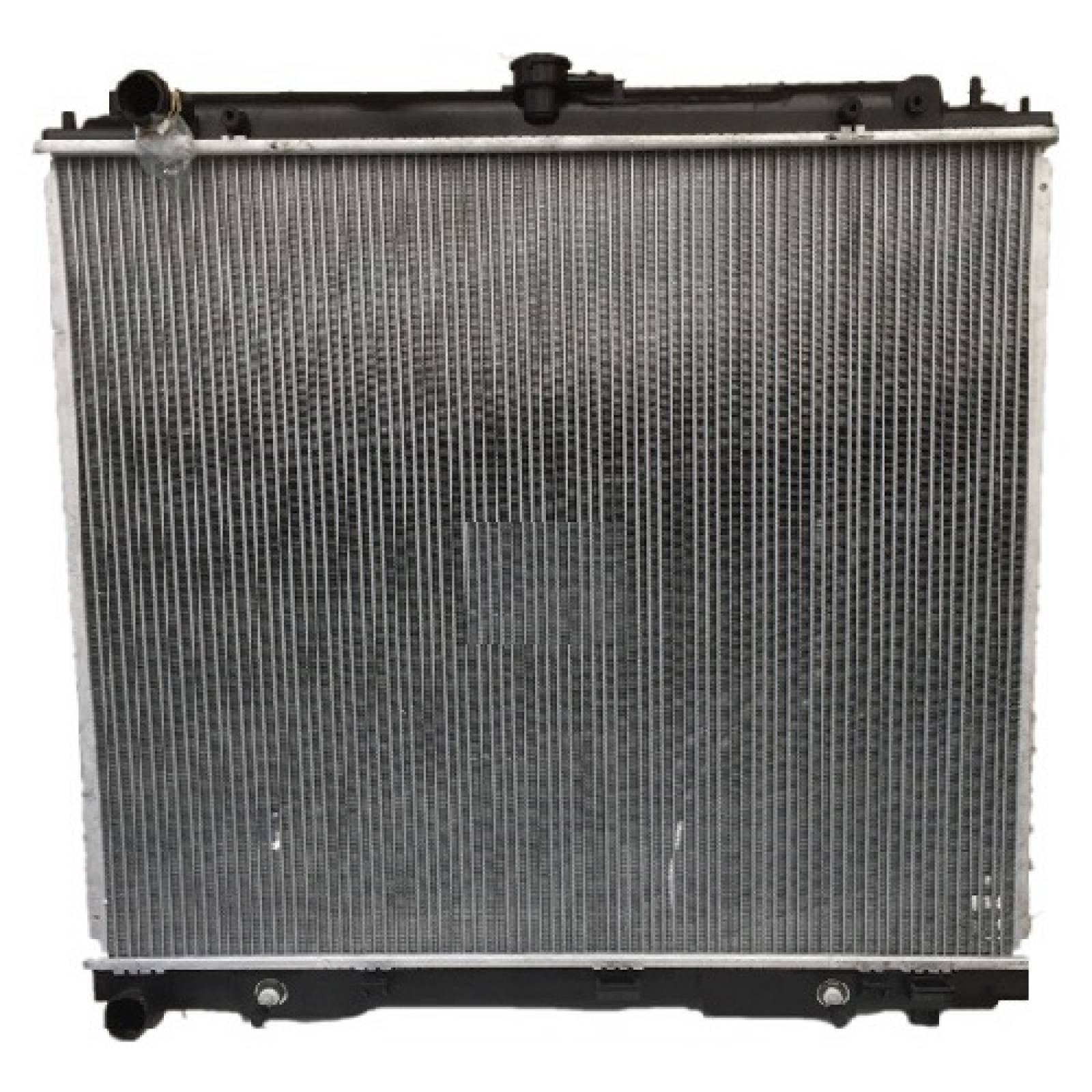 Radiador Nissan Np300 2013 2014 2015 32 Mm