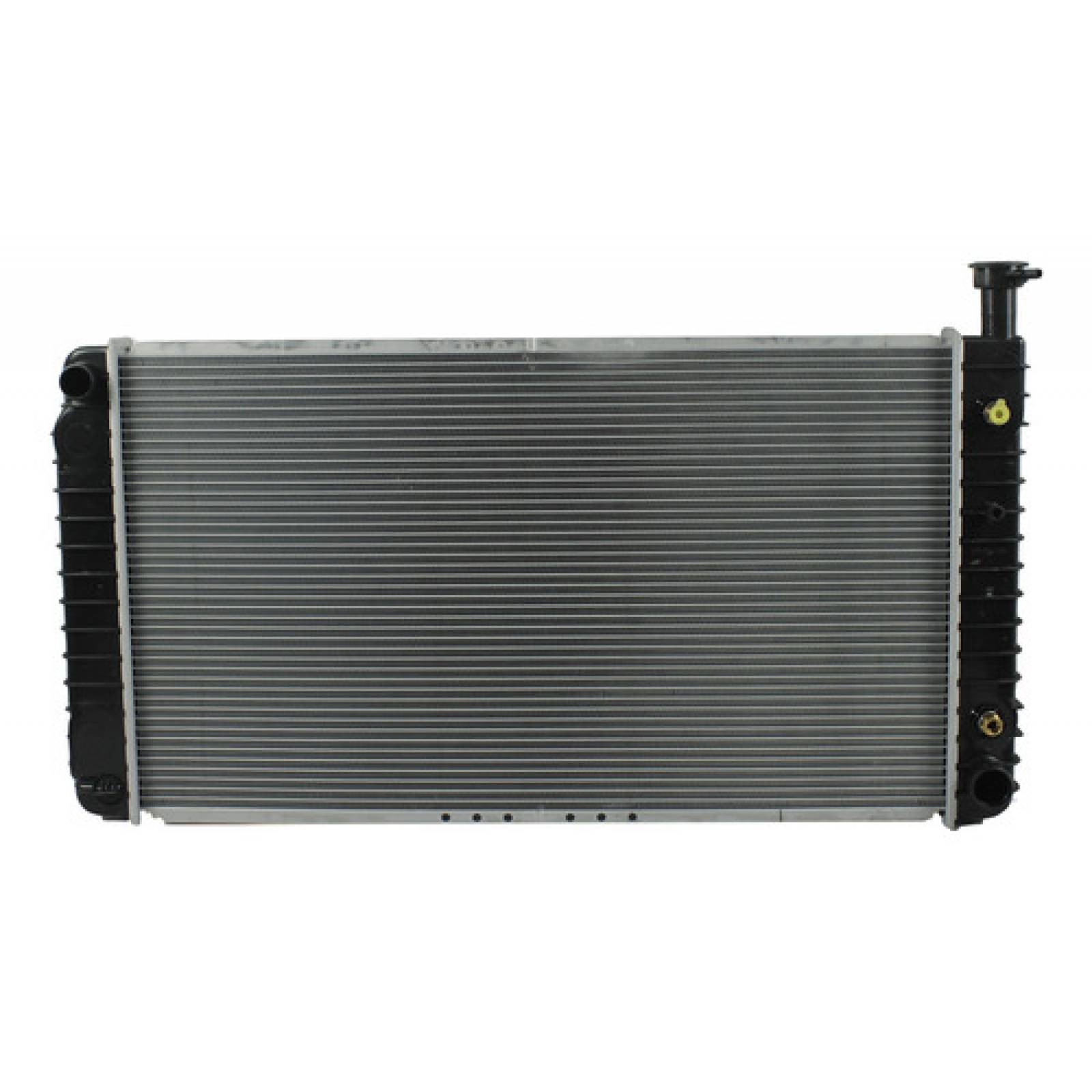 Radiador Chevrolet Cargo Van 1997 1998 1999 32 Mm