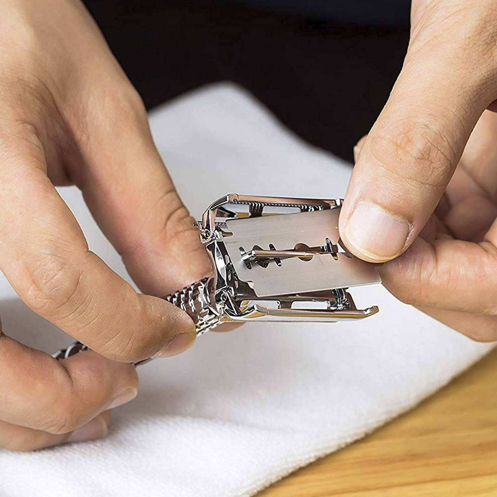 Mamba Shave Rastrillo para Hombre de Acero con 5 Navajas y Estuche