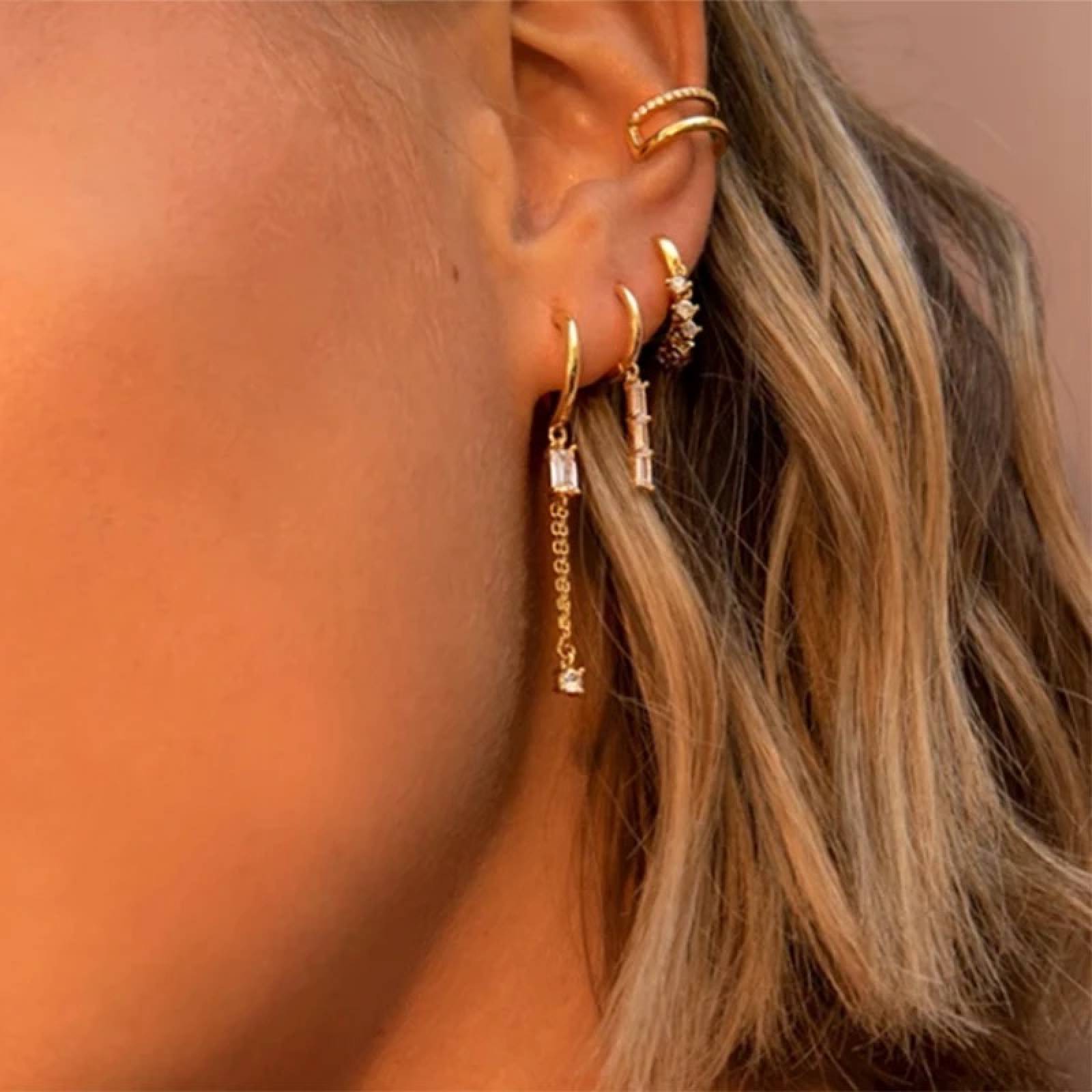 Aretes ARETIZE Cadena de Plata de Ley 925 Baño en Oro de 18k Zirconias  Dorado Mujer Unitalla + Caja de Regalo 