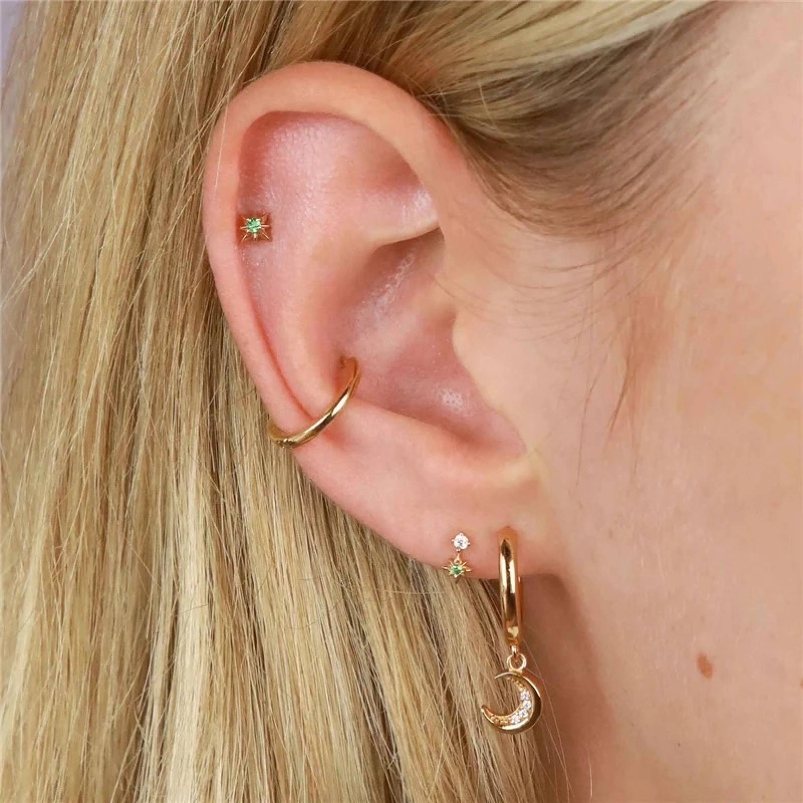 Aretes ARETIZE Estrella de Plata de Ley 925 Baño en Oro de 18k Zirconias Verde Dorado Mujer Unitalla + Caja de Regalo 
