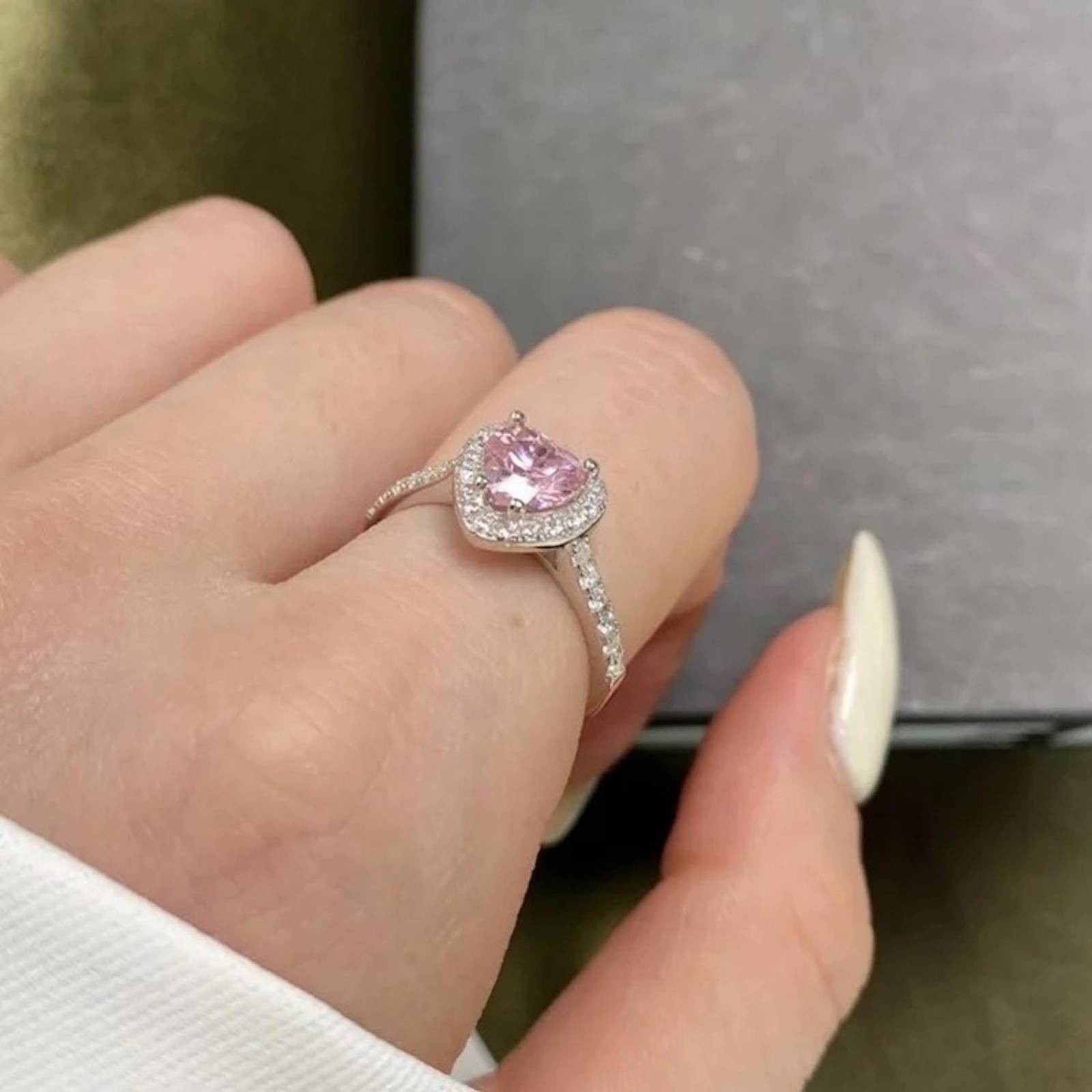 Anillo ARETIZE Corazón de Plata de Ley 925 Zirconias Plateado Talla 5 Mujer + Caja de Regalo Talla: 7 Talla 7