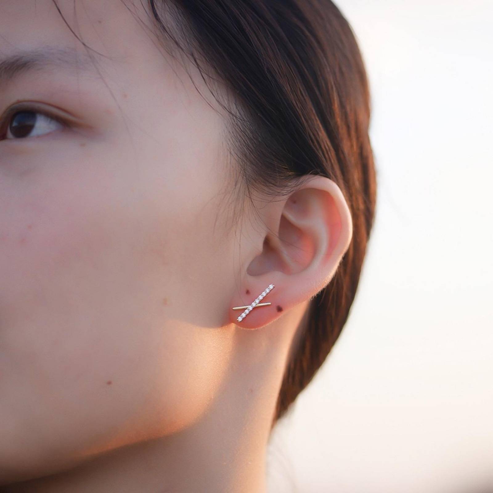 Aretes de Plata 925 Oro 18k Zirconias de Cruz Unitalla Mujer