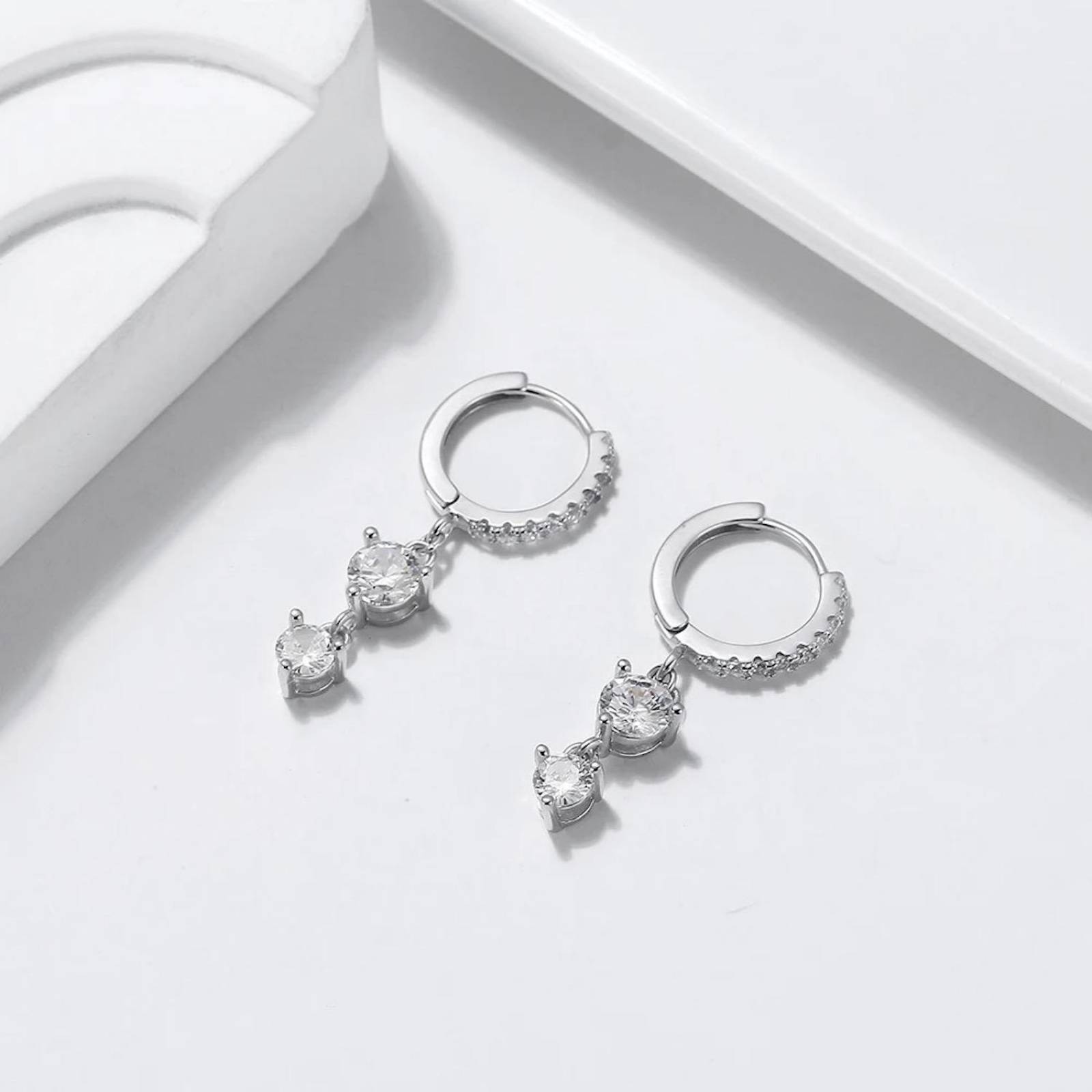 Aretes de Plata 925 Colgantes con Zirconias Unitalla Mujer 