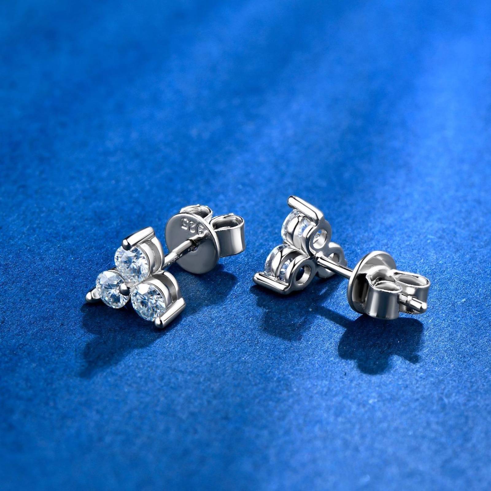 Aretes de Plata 925 Transparente Moissanita Triple Unitalla 