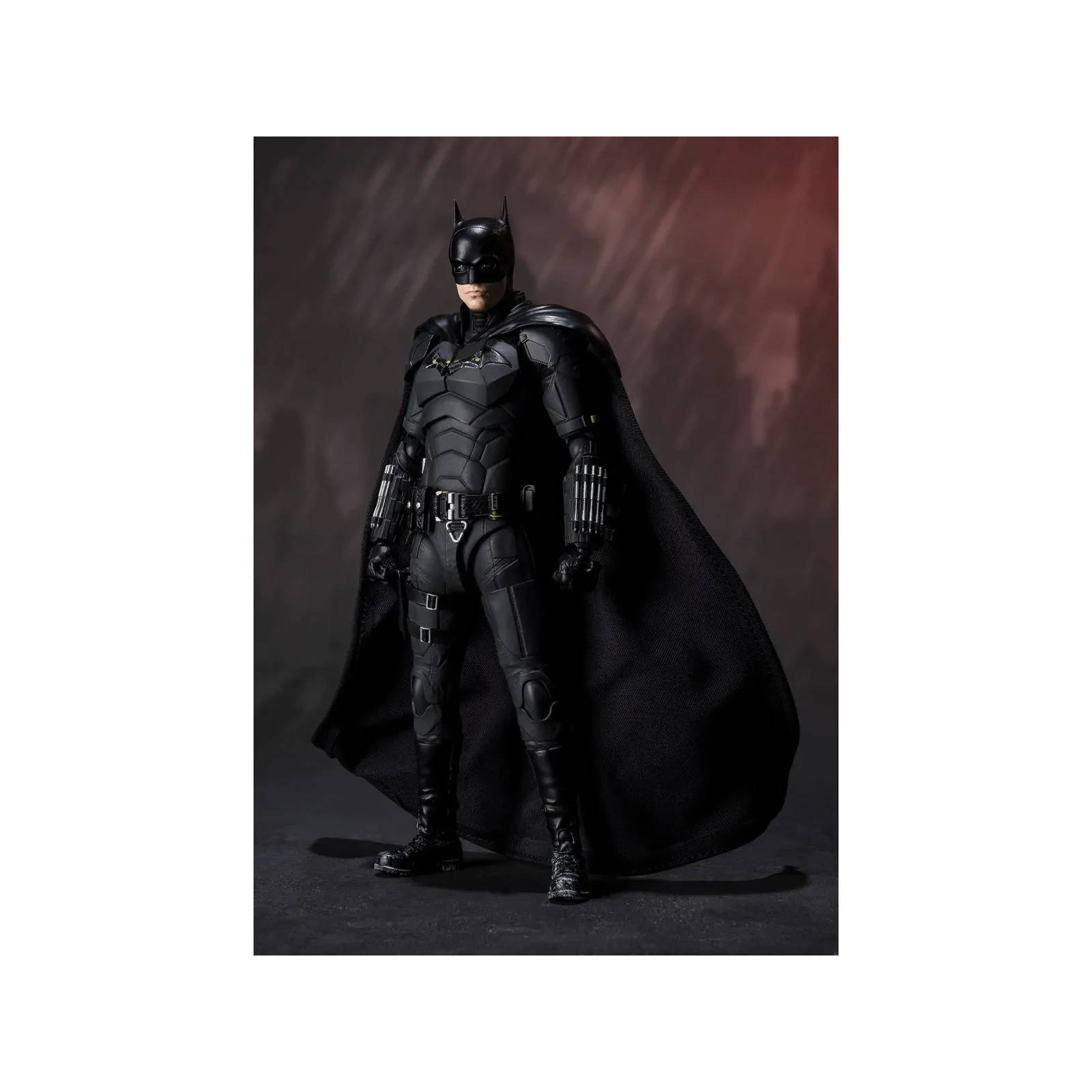 Figura Articulada Bandai S.H. FiguArts: Batman: The Batman