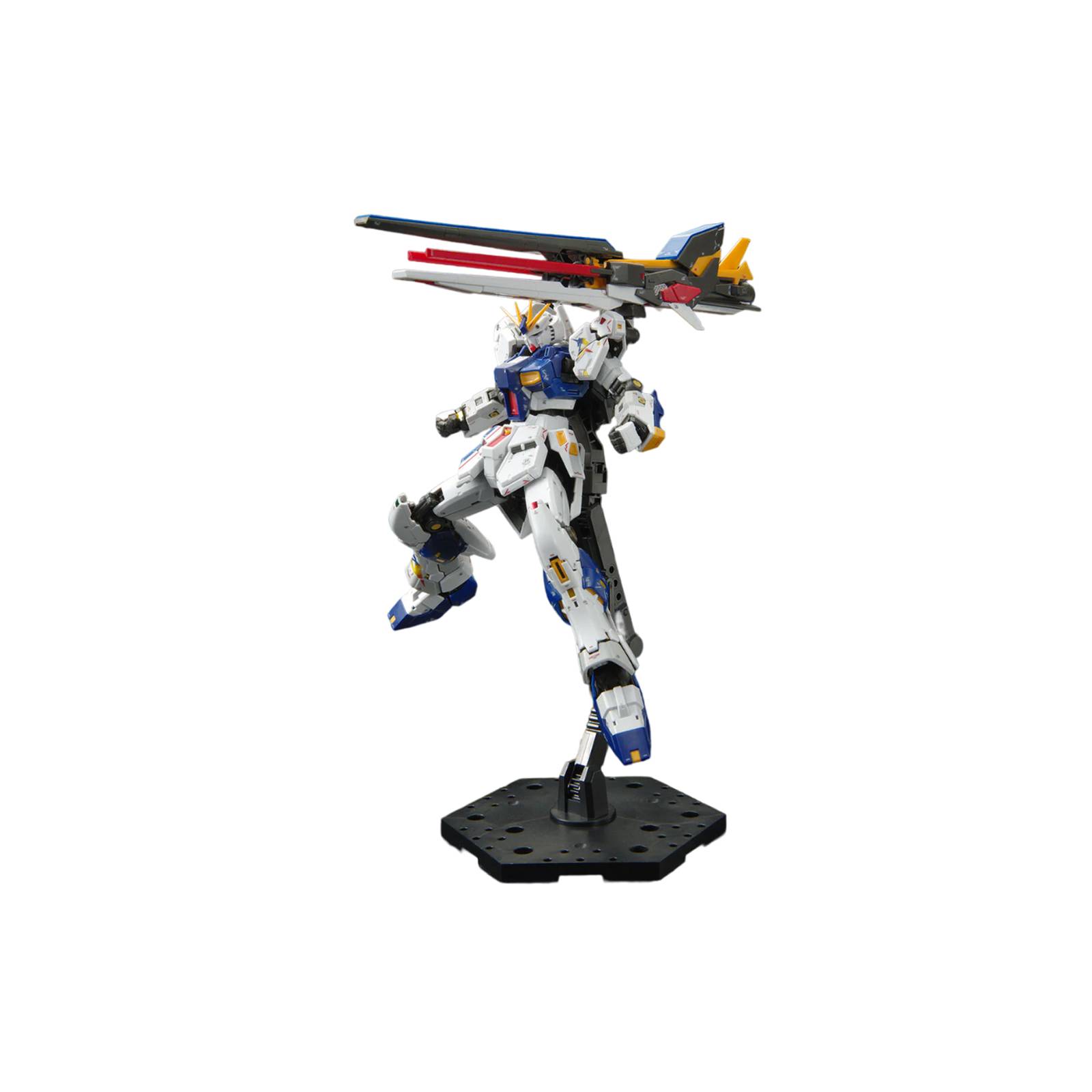 Bandai Armable - RG Escala 1/144 RX-93ff v Gundam