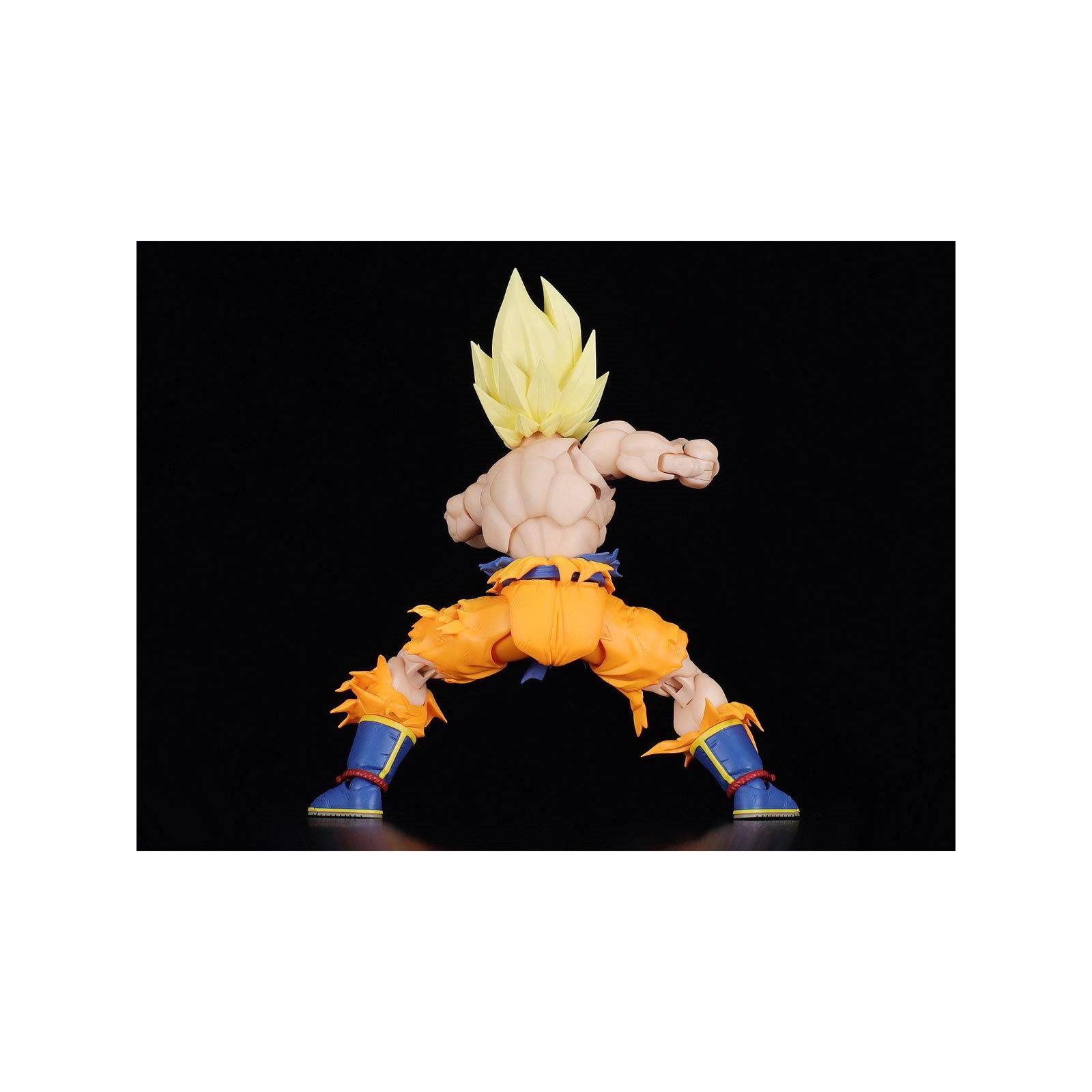 Bandai SH Figuarts Dragon Ball Z Legendary Super Saiyan Goku
