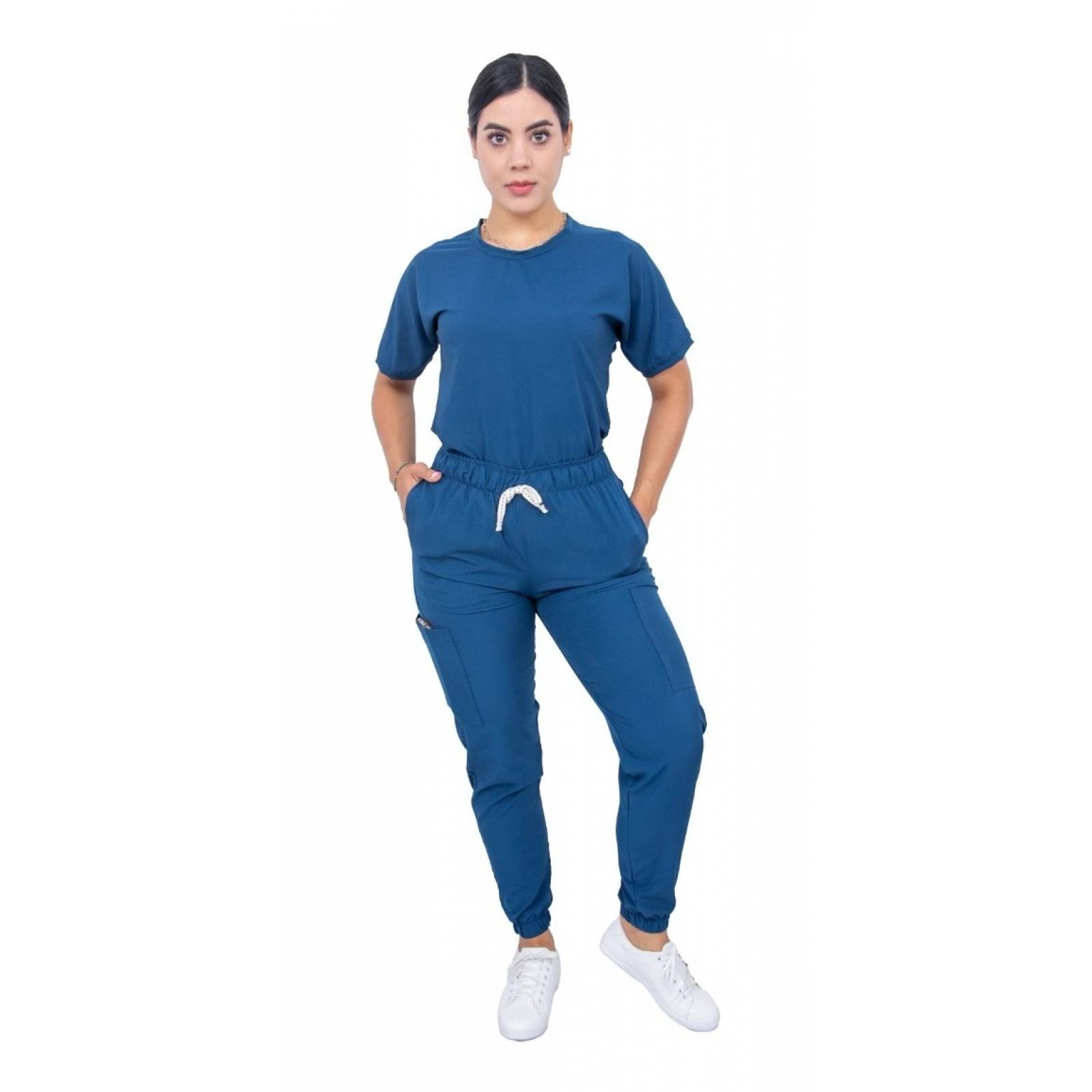 Uniforme Quirúrgico Stretch Azul Petróleo Antifluidos Mujer Jogger Scrubs del Cupatitzio