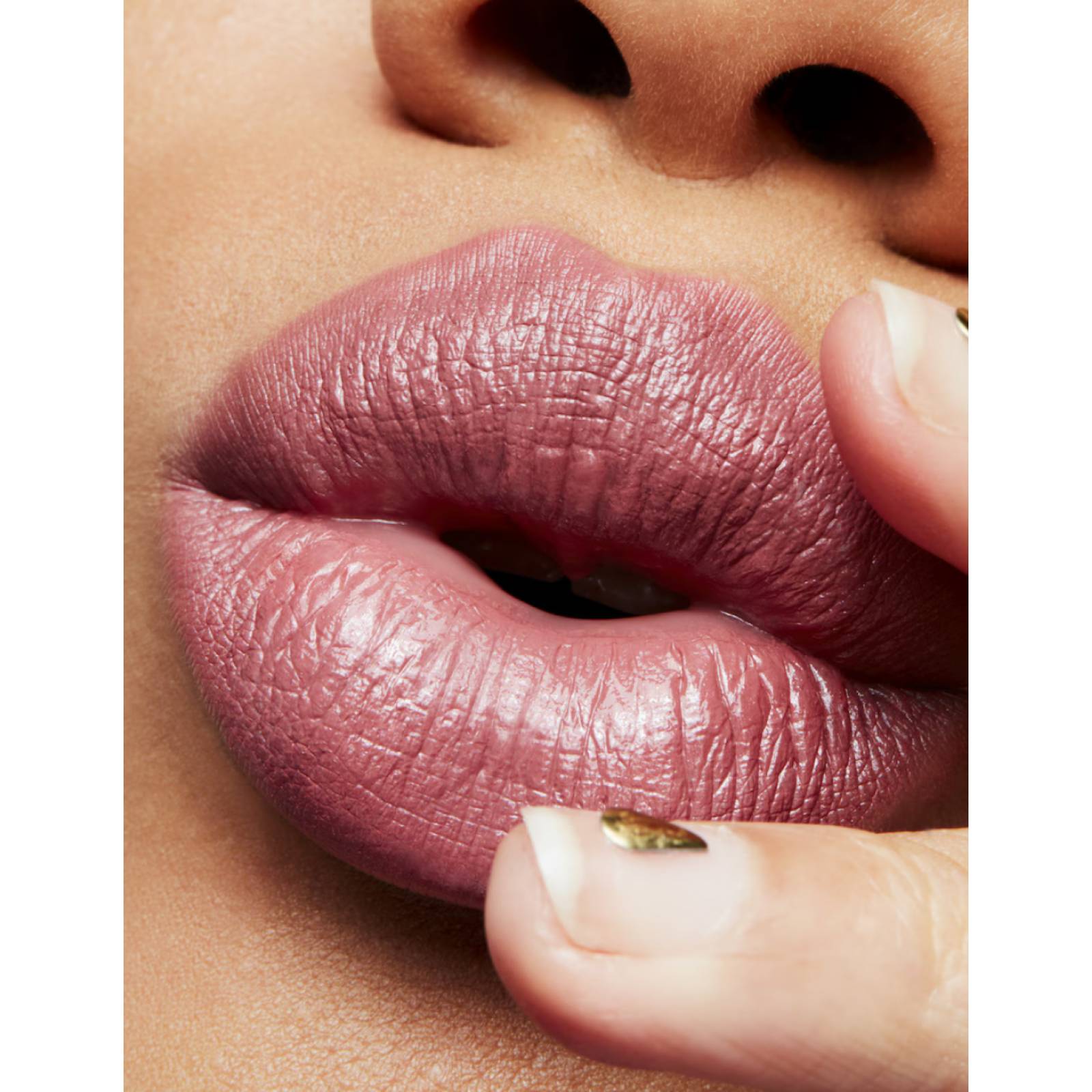 Labial MAC Amplified Lipstick Dubonnet Fast Play