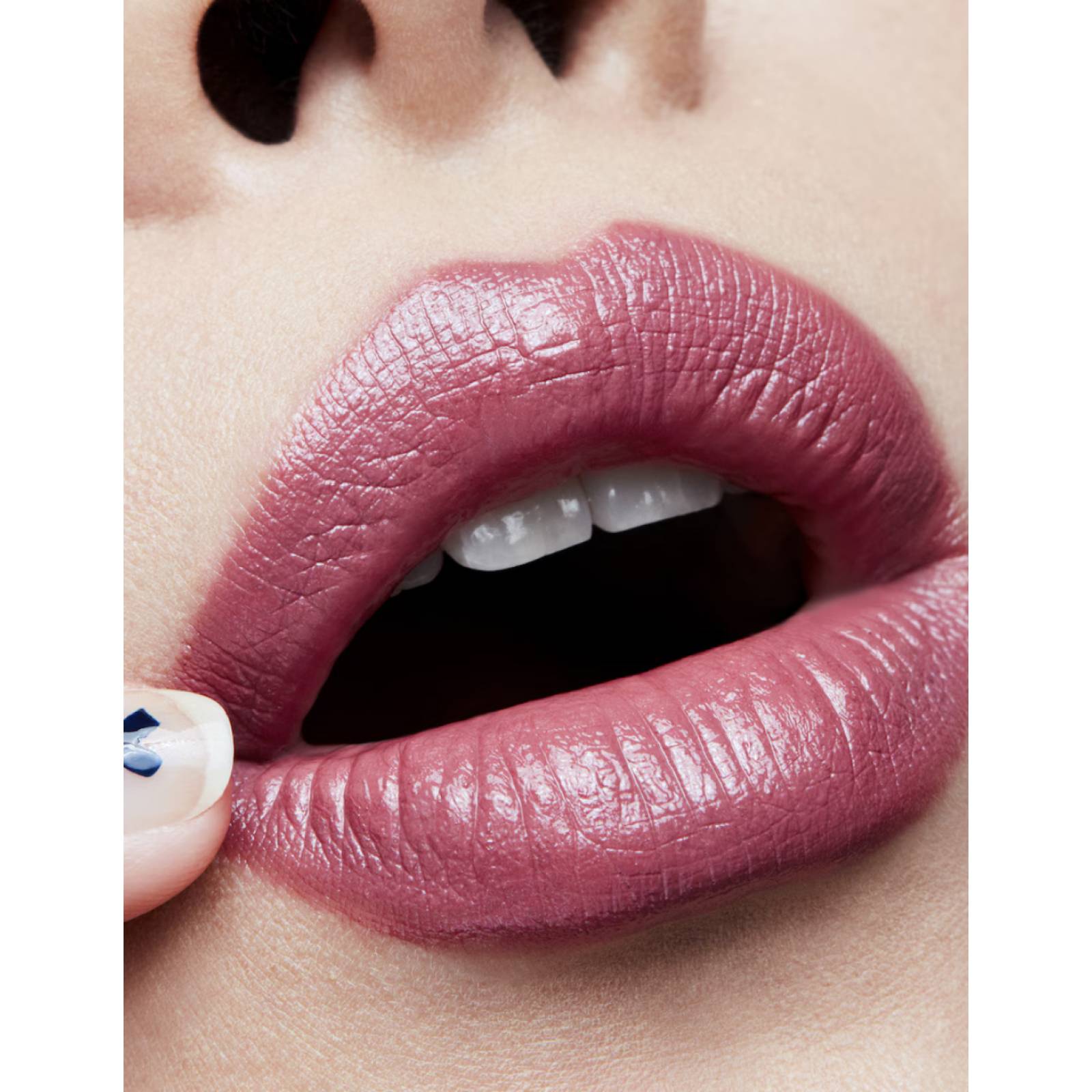 Labial MAC Amplified Lipstick Dubonnet Fast Play