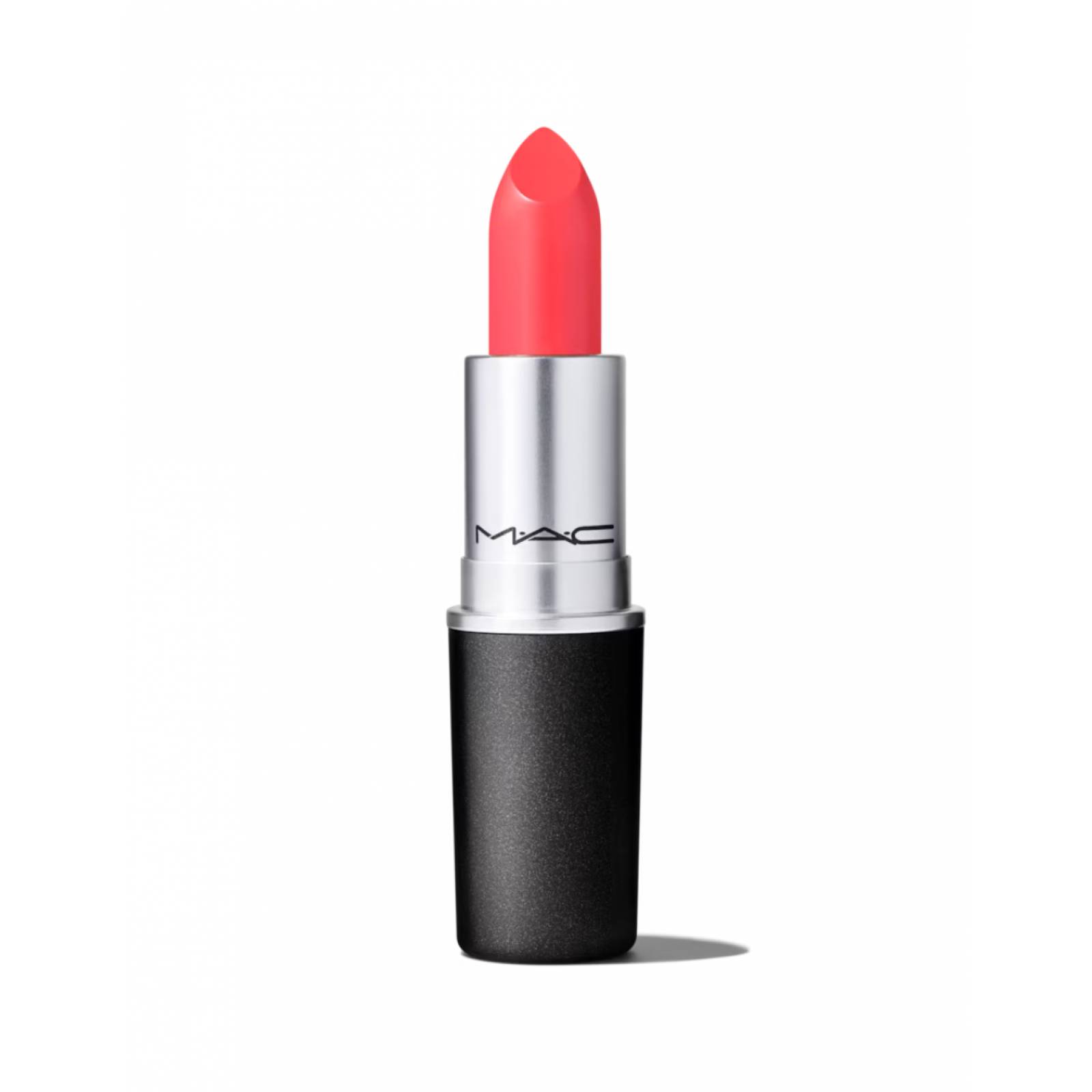 Labial MAC Amplified Lipstick Dubonnet Vegas Volt