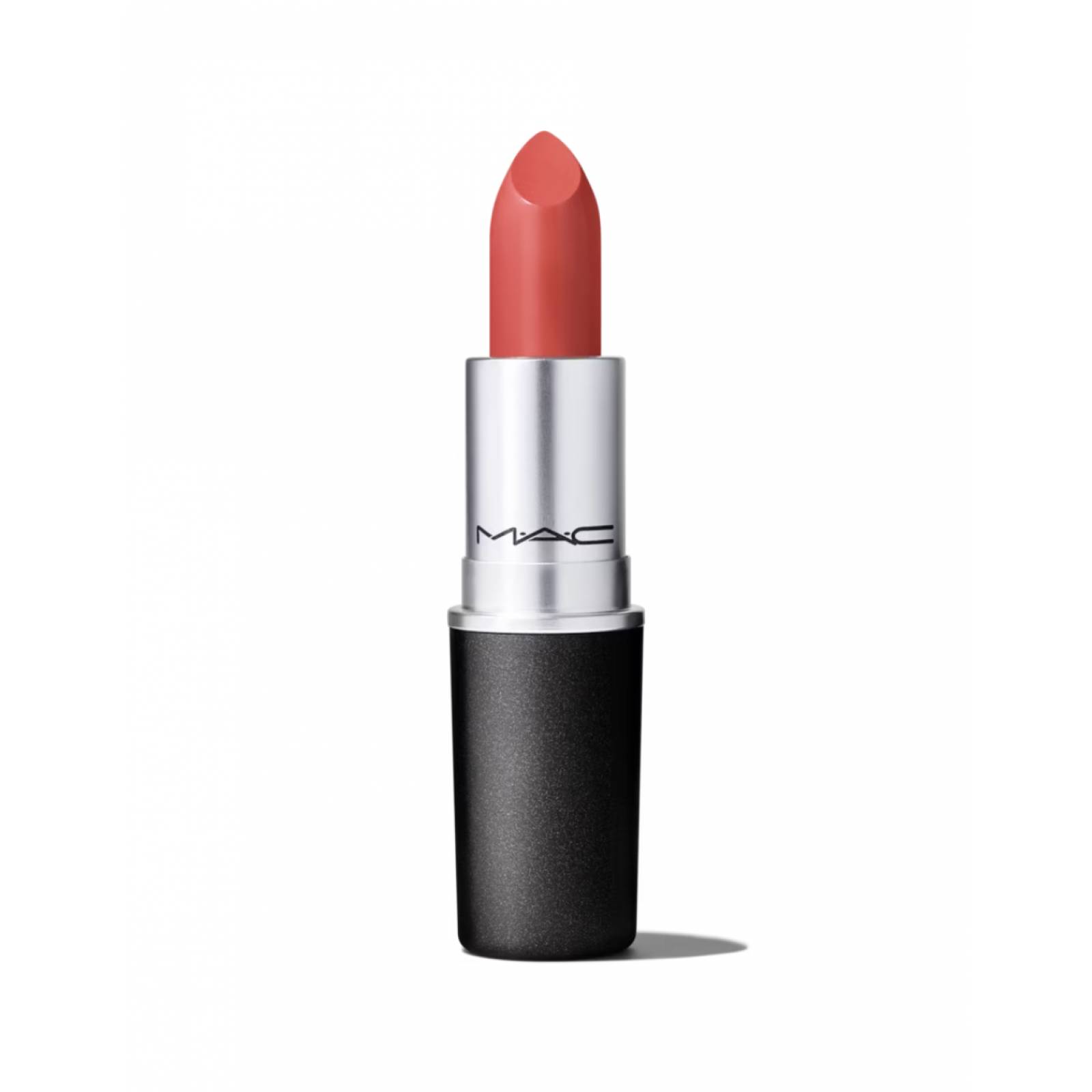 Labial MAC Amplified Lipstick Dubonnet Smoked Almond