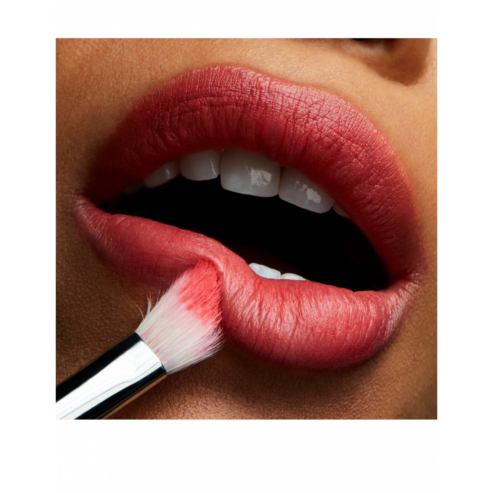 Labial MAC Powder Kiss Lipstick Mandarin O