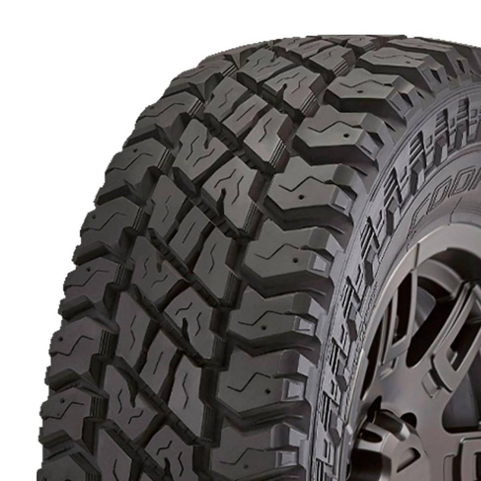 Llanta 35X12.50 R20 COOPER DISCOVERER S/T MAXX 121Q