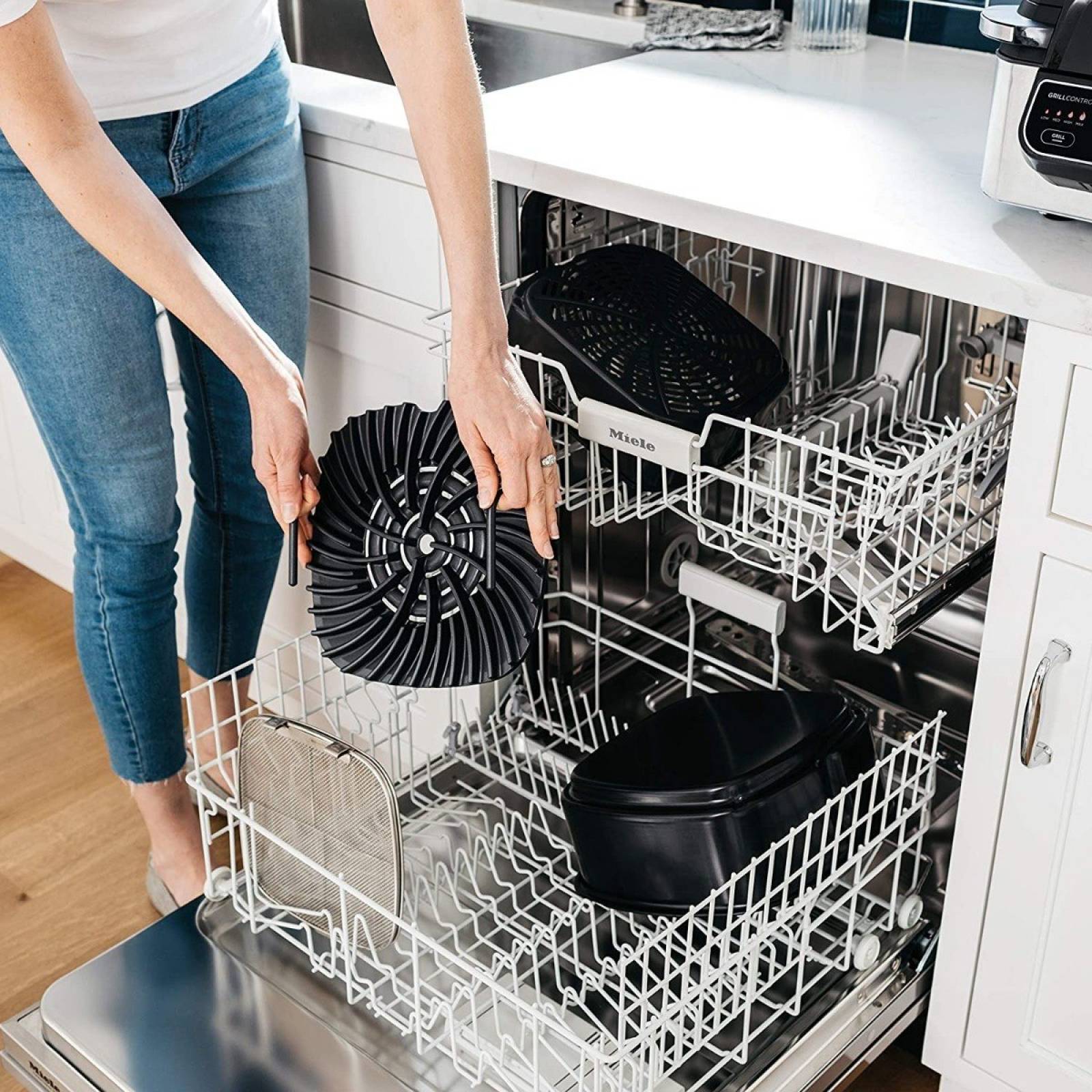 Parrilla eléctrica multifuncional Ninja Foodi AG300 4 en 1, plateado 