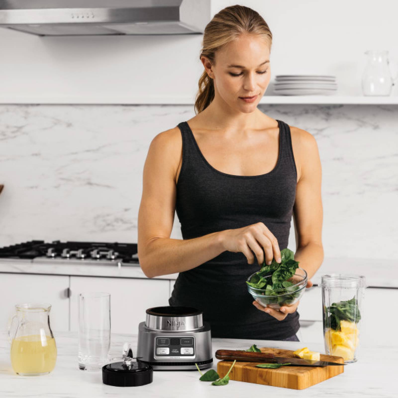 Licuadora Ninja Extractor de nutrientes SS100 2, programas, 1100 watts, 2 vasos, plata