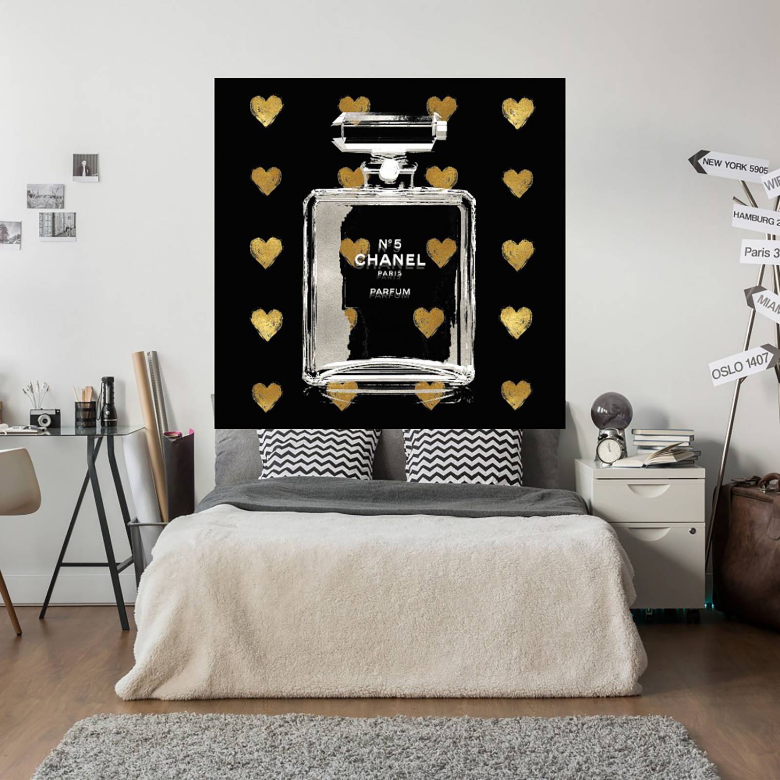 Cuadro Decorativo | Corazones de oro sobre negro | Madeline Blake | 56X56 Cm | Arte Moderno | Impresión en Lienzo | Fine Art TJ