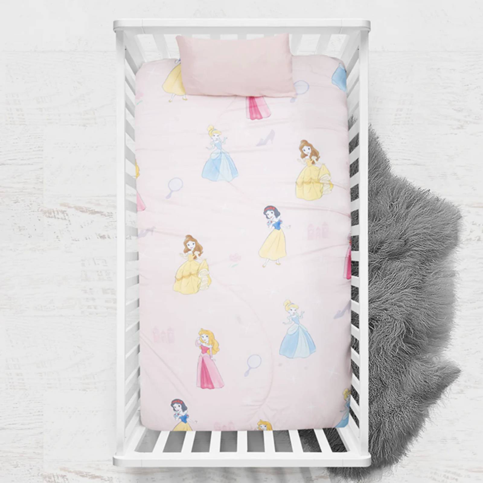 CHIQUI MUNDO Juego edredón 3 pzs CCC Disney Princess doble vista.