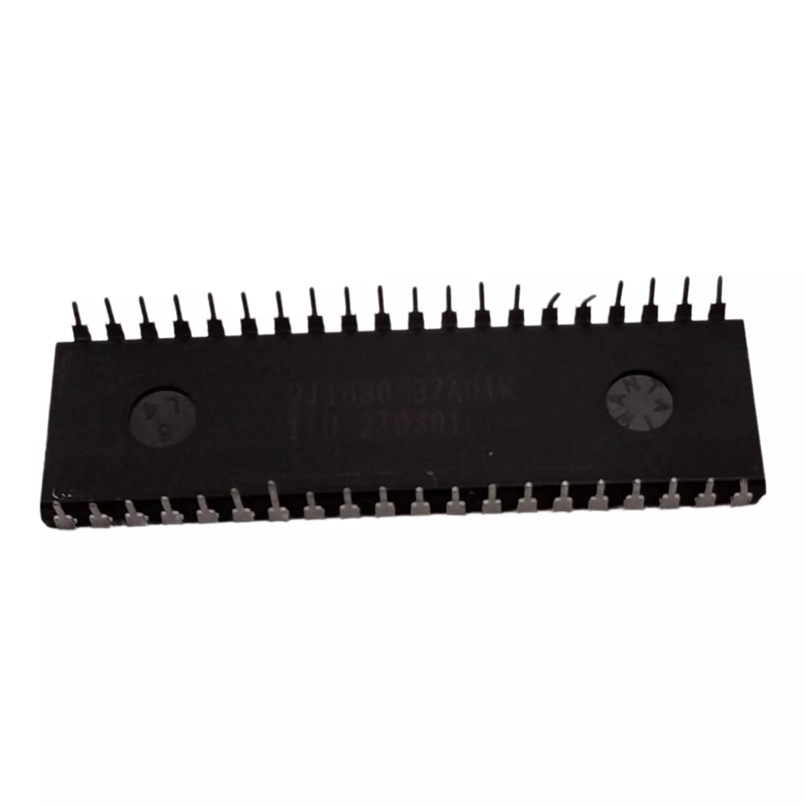 Microcontrolador AT89S52.