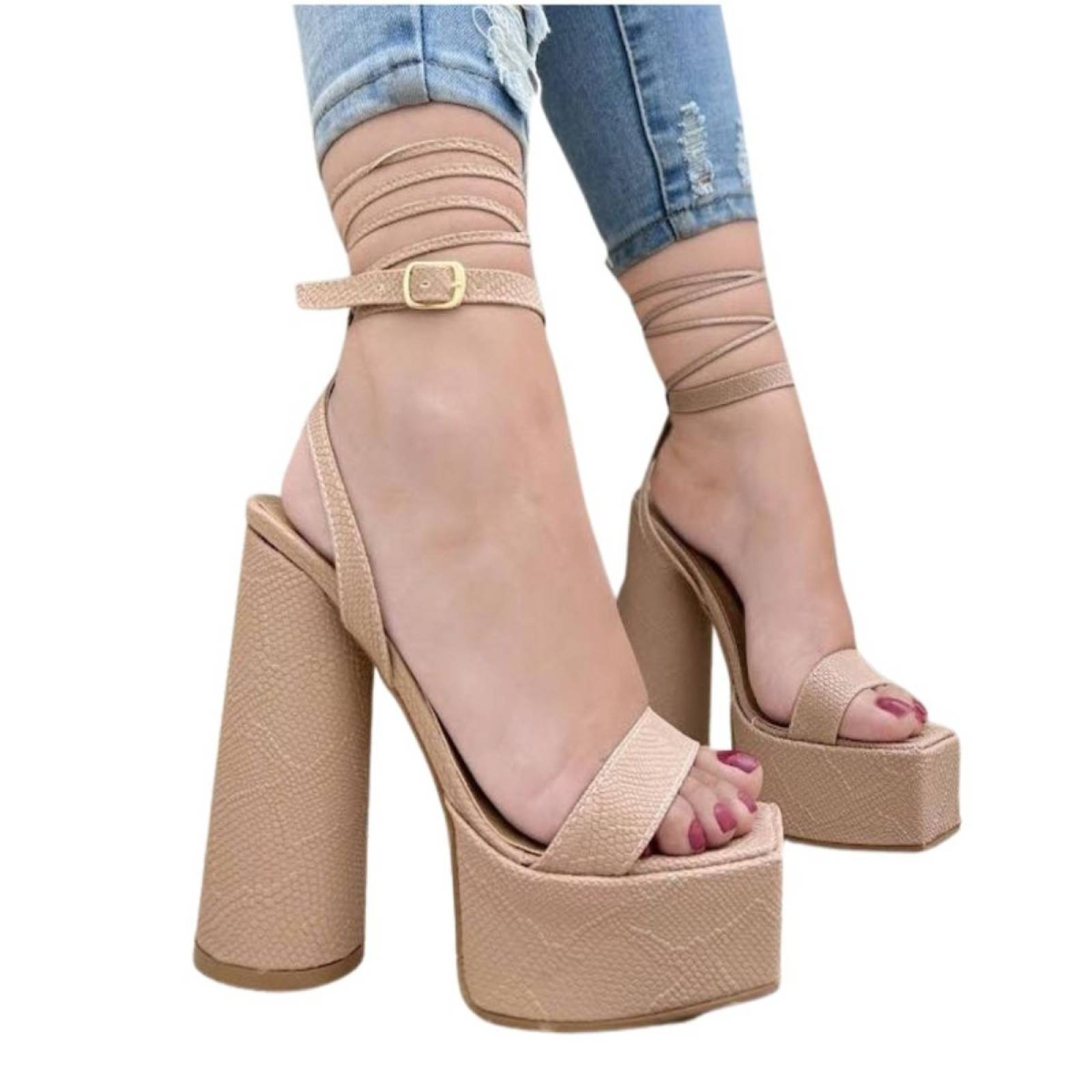 Zapatillas tacon cuadrado con tiras