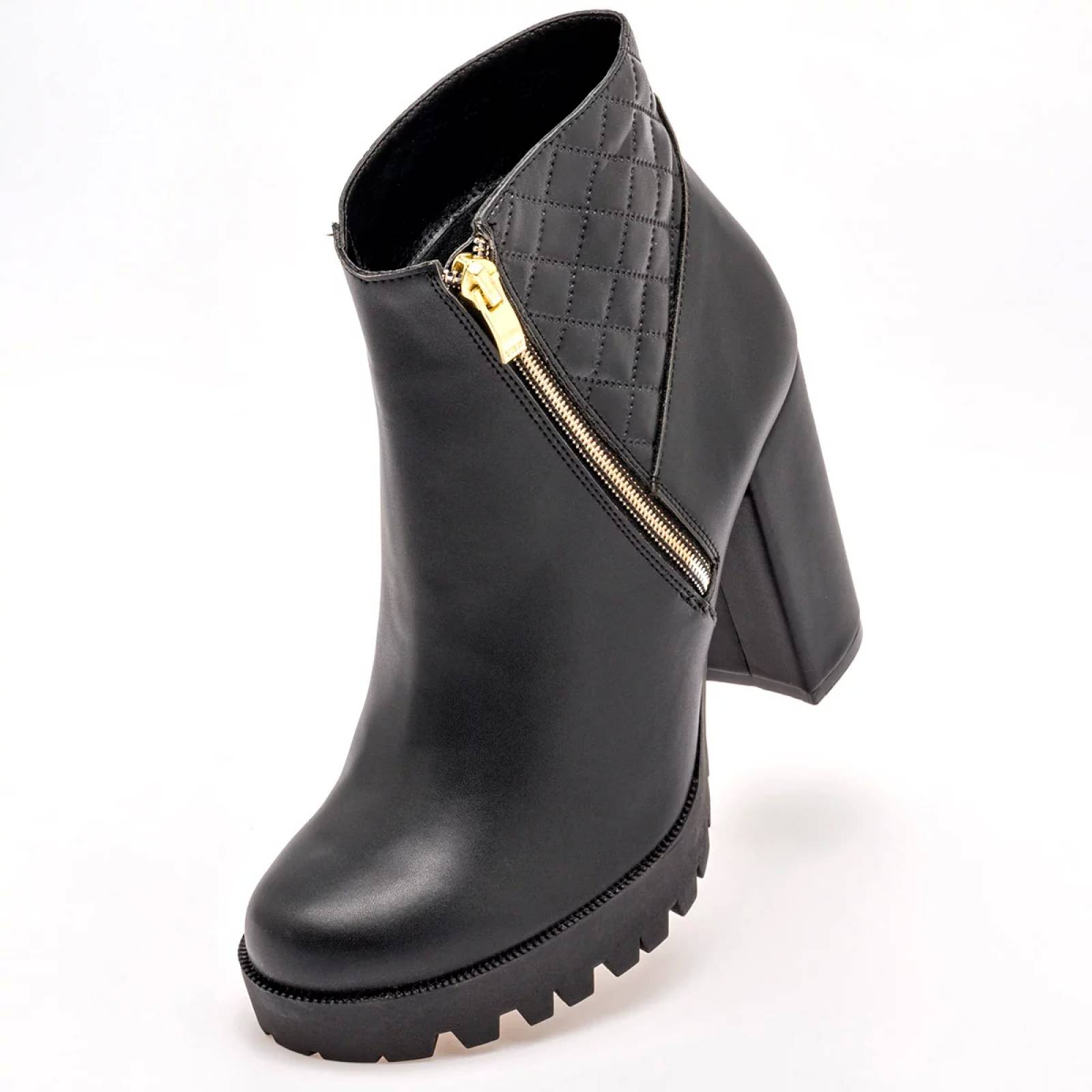 BOTA CON CIERRE Y PLATAFORMA Para Mujer Dva 6008509, Color Negro CE V7