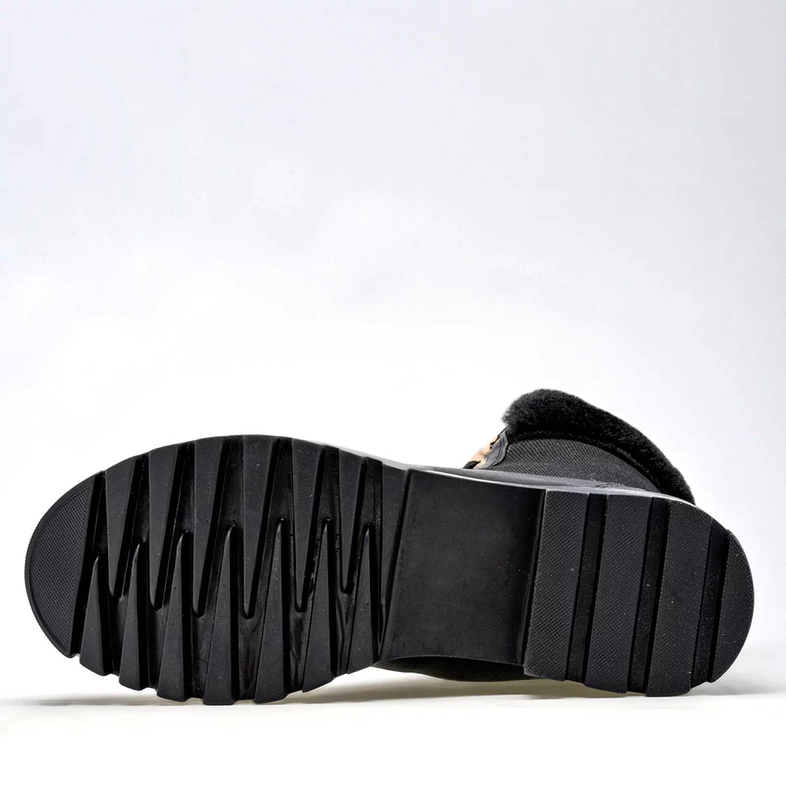 BOTA CHUNKY CON PELUCHE Y AGUJETA Para Mujer Lady one NA1200, Color Negro CE V7