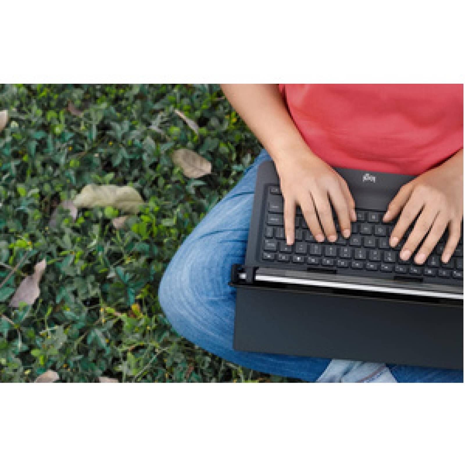 Logitech Estuche de teclado/cubierta Logitech Universal Folio (Folio) para 26.7cm (10.5") Apple iPad Air, iPad 2, iPad A