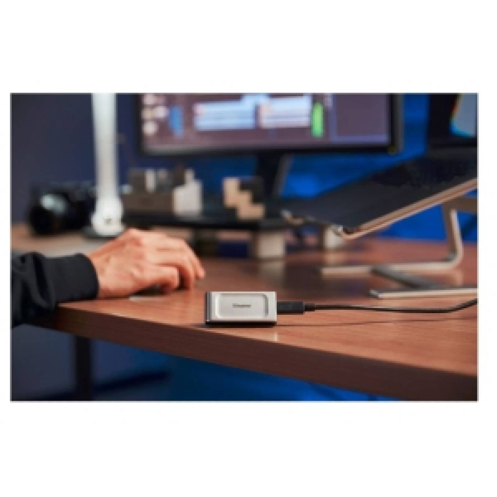 Kingston SSD ESTADO SOLIDO KINGSTON PORTATIL 1000 .

        