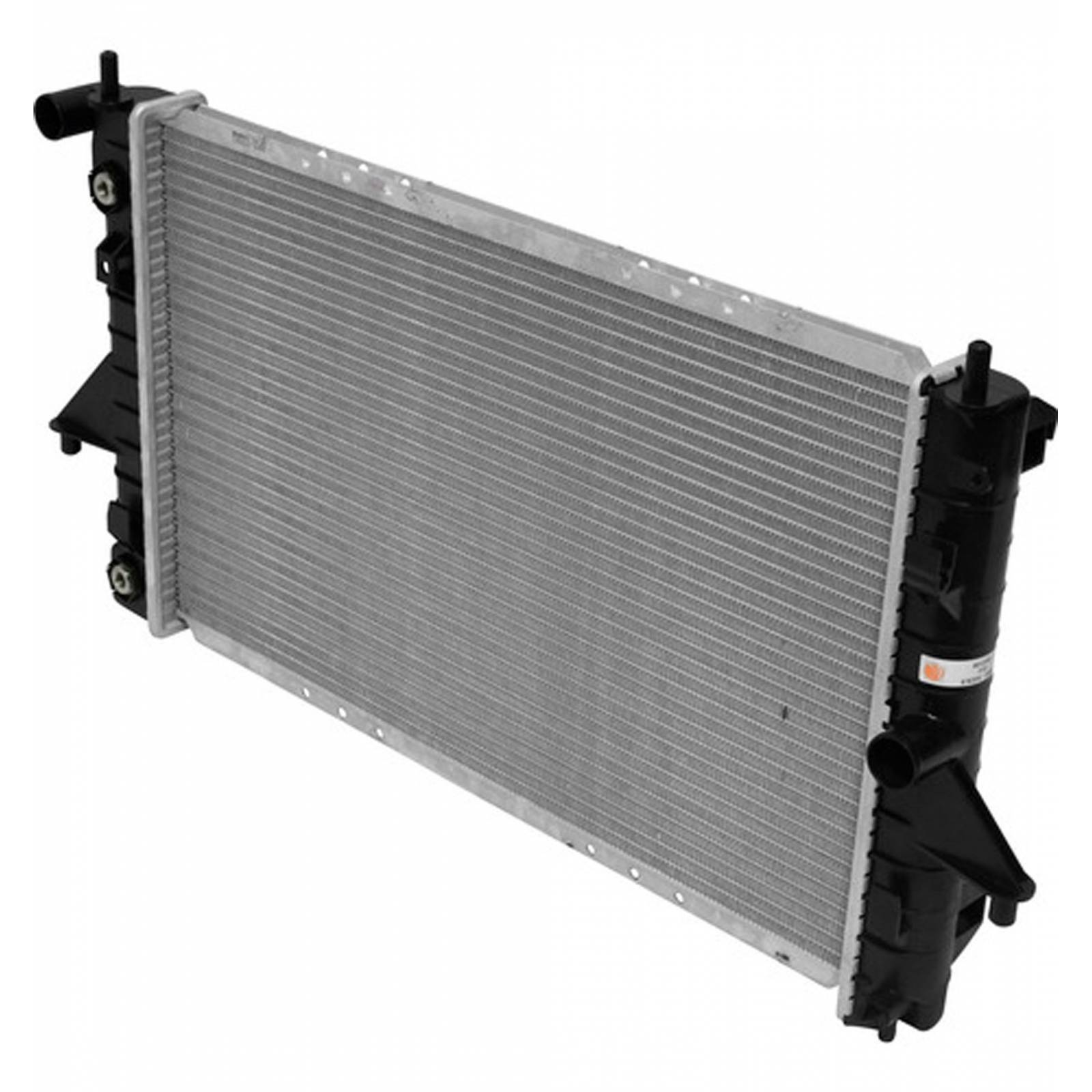 Radiador Saturn SL1 1.9L L4 1996 1997 1998 1999 2000 2001 2002