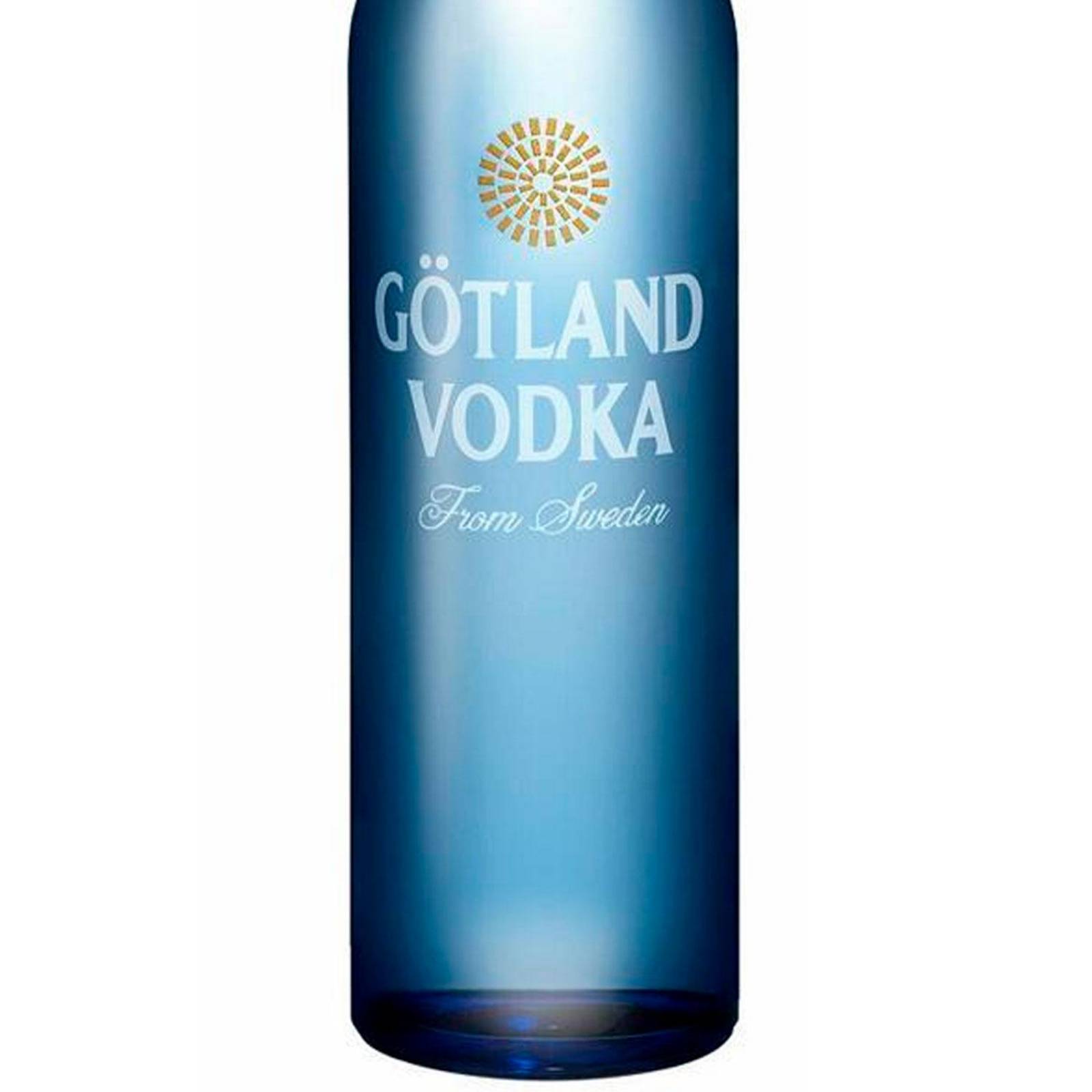Caja de 12 Vodka Gotland 750 ml 