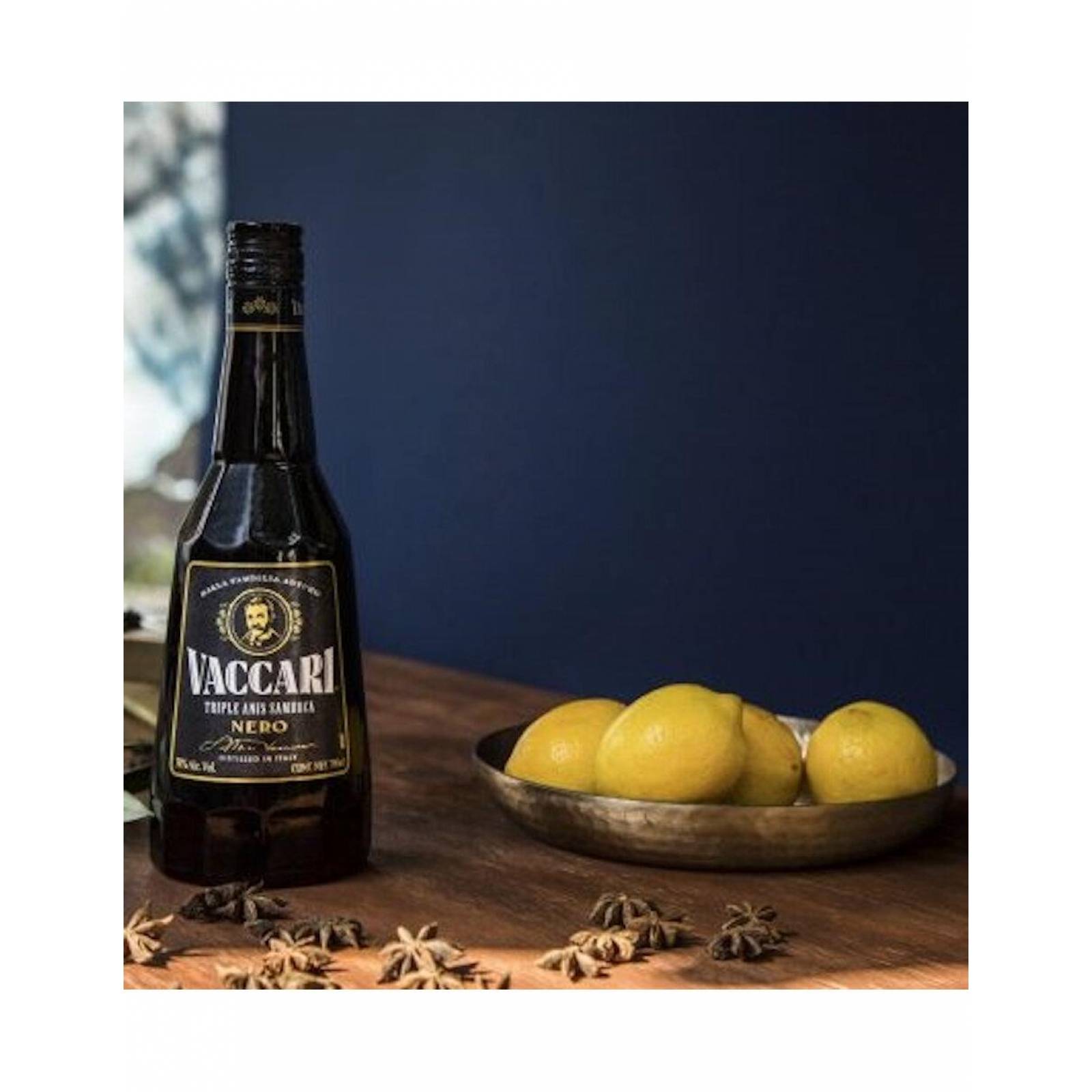 Pack de 6 Licor de Sambuca Vaccari Nero 700 ml 