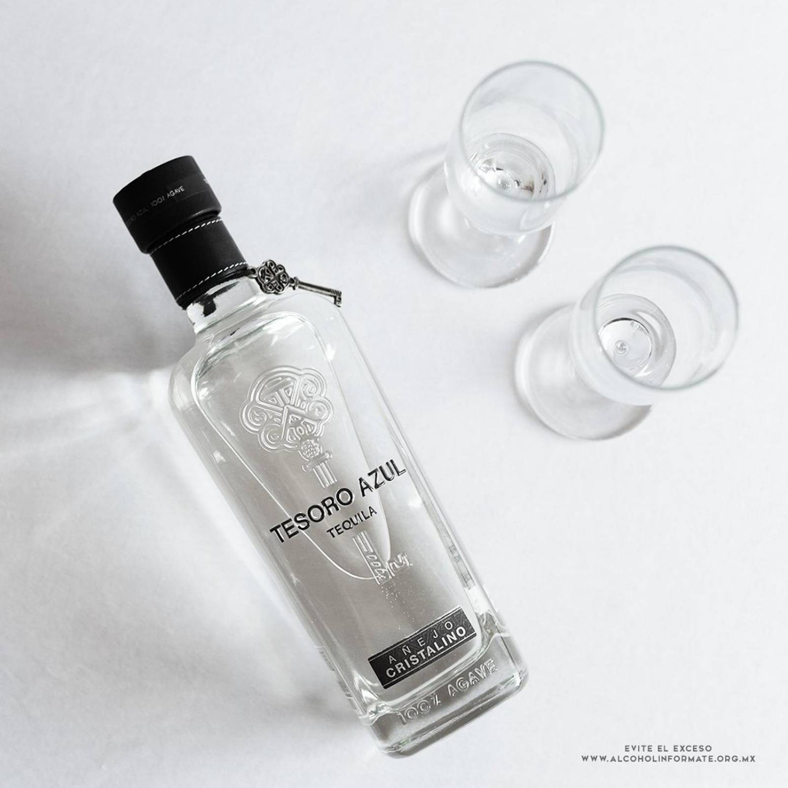 Tequila Tesoro Azul Cristalino 750 ml 