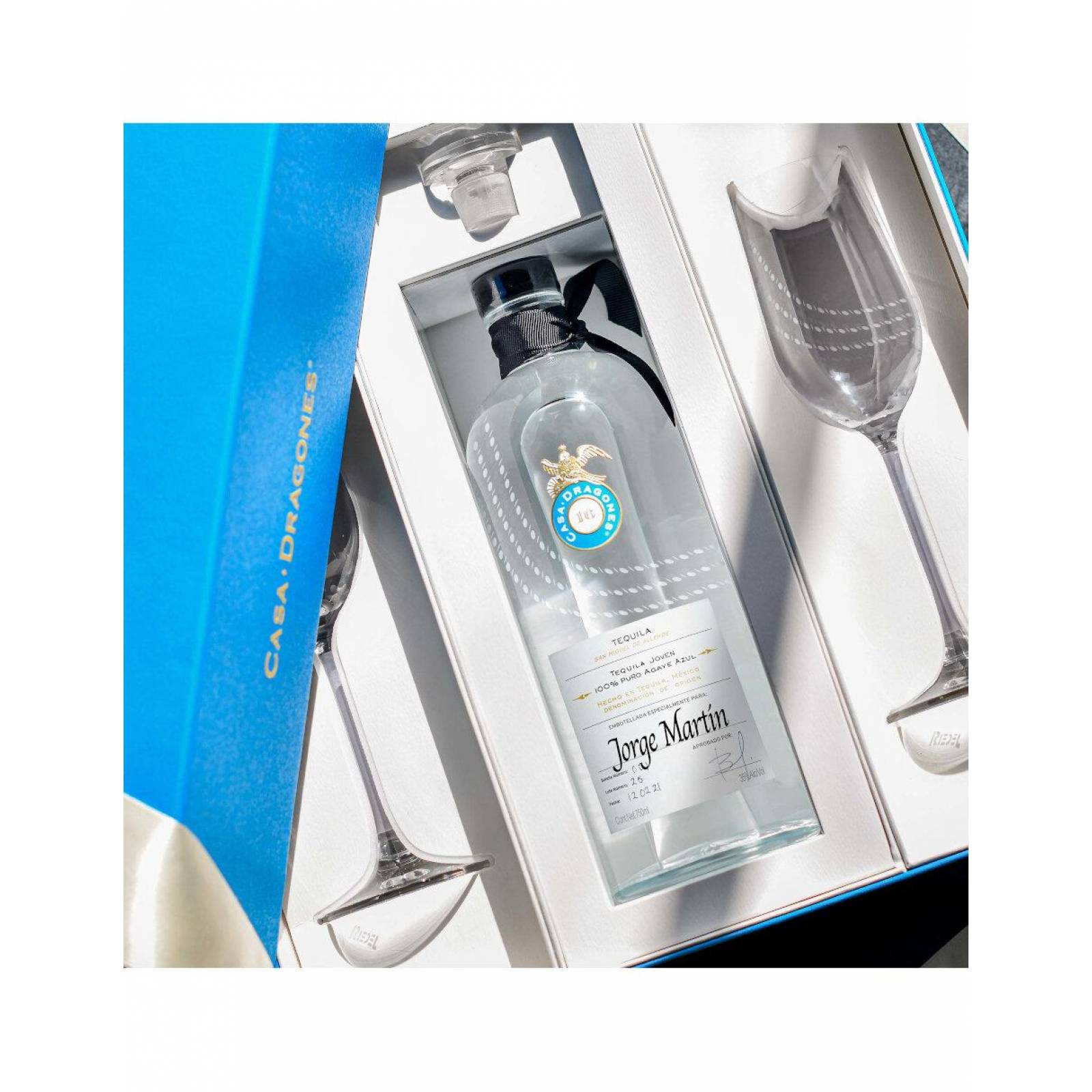 Tequila Casa Dragones Joven +2 Copas Personalizada 750 ml 