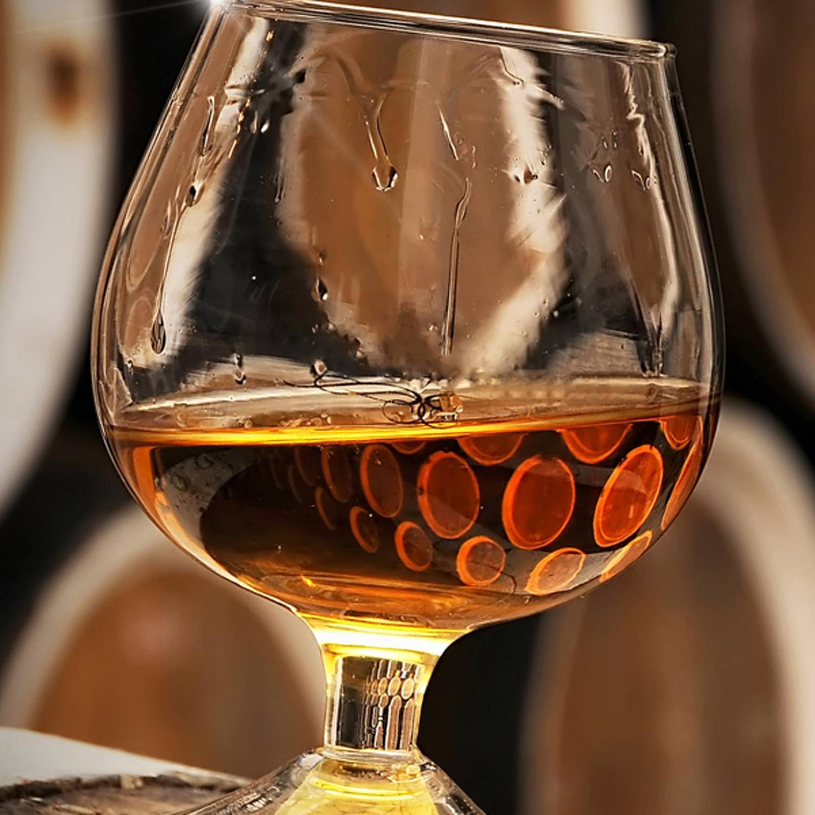 Cognac Hennessy Very Special 700 ml + 2 copas 