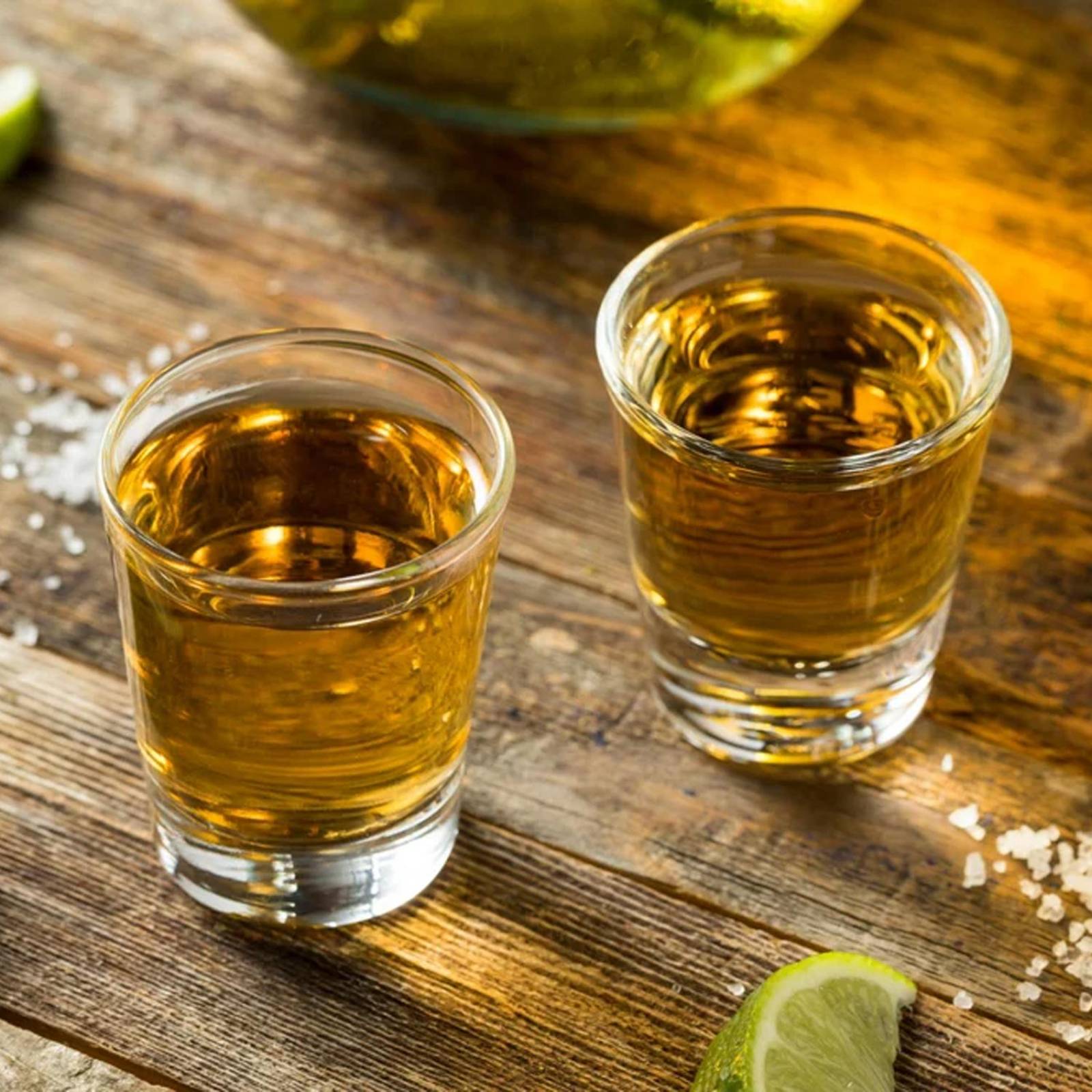 Tequila Cuervo Gran Cent. Añejo 695 ml + Cent. Plata 700 ml 