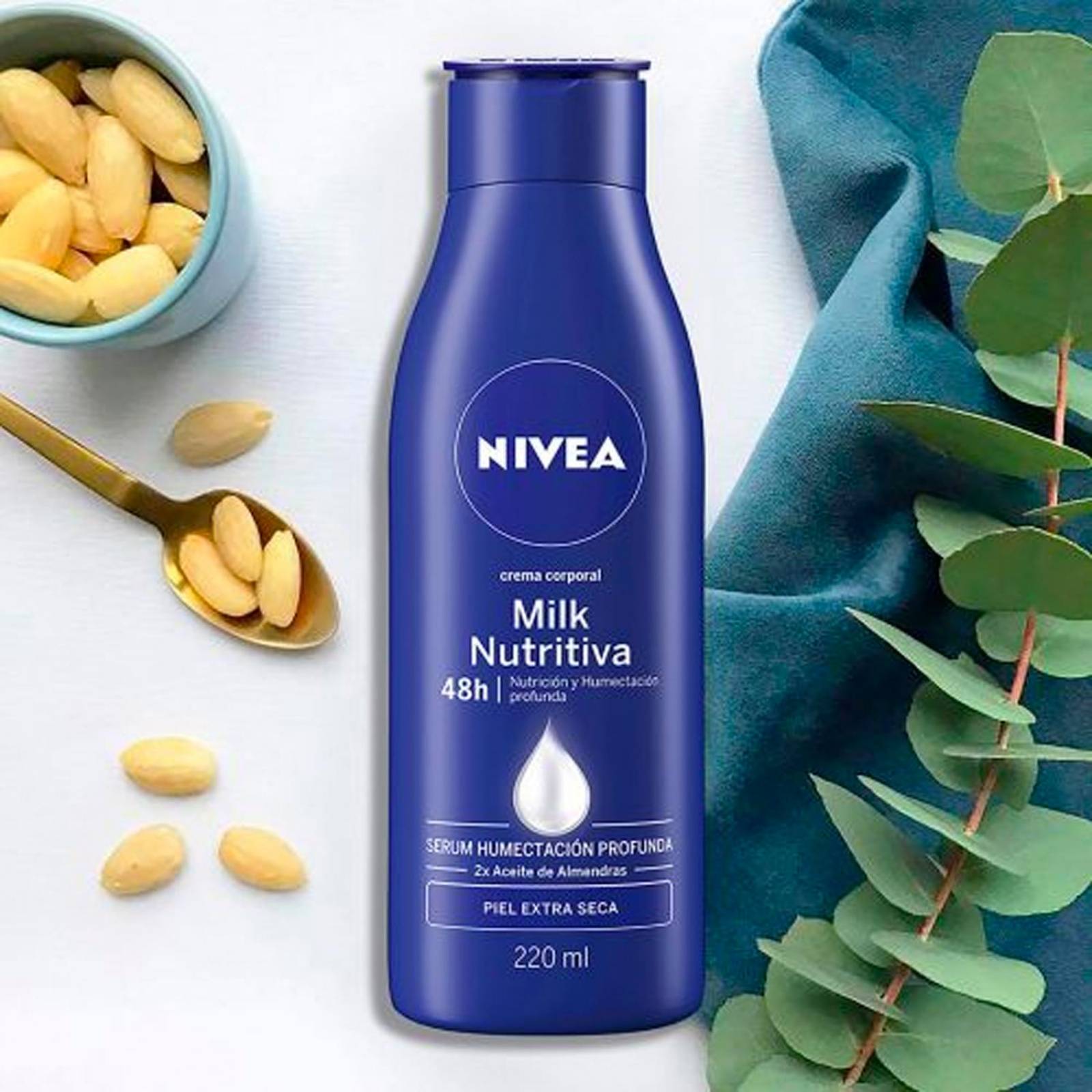 Crema Corporal Nivea Milk Nutritiva Piel Extra Seca 220 ml 