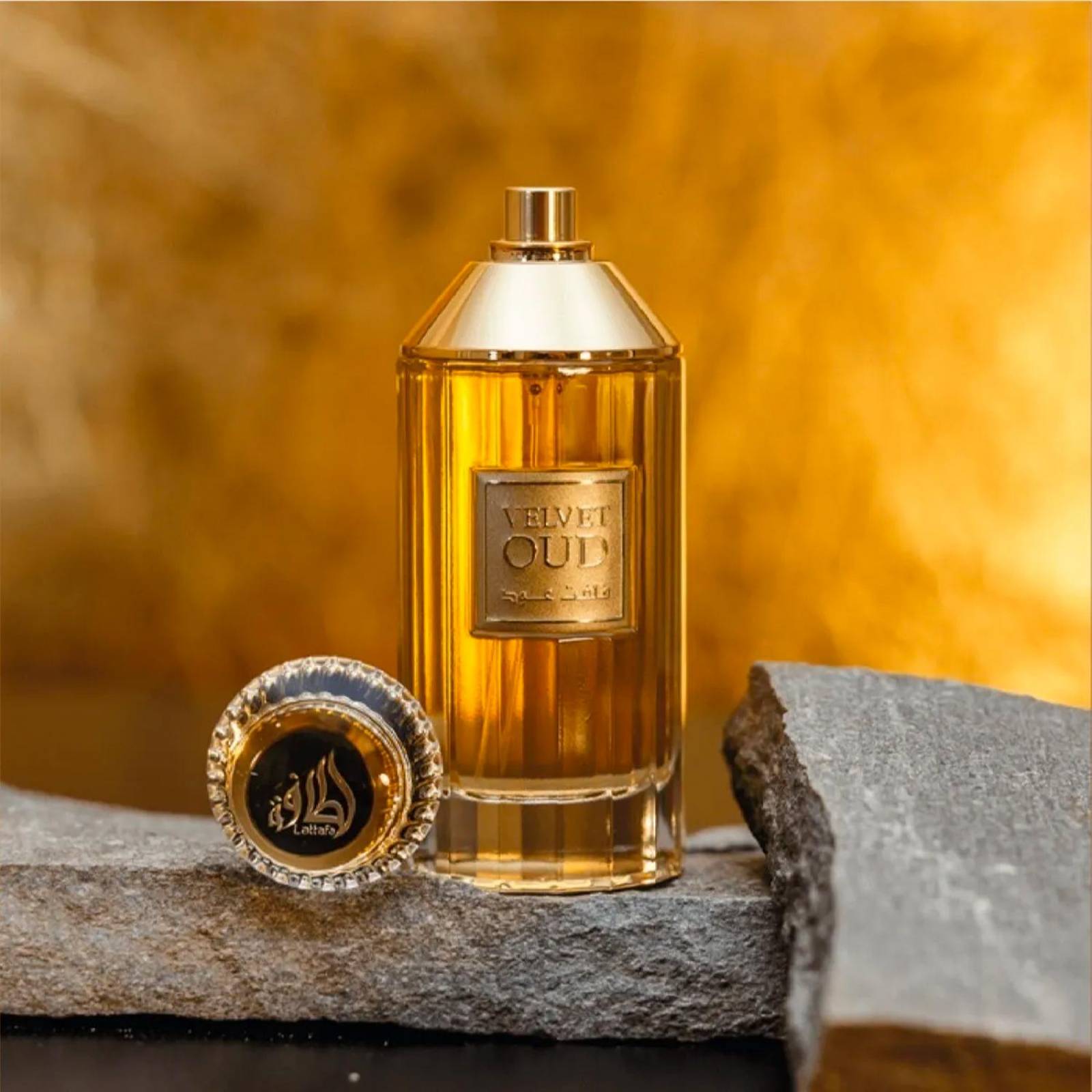 Loción Velvet Oud de Lattafa 100 ml EDP 