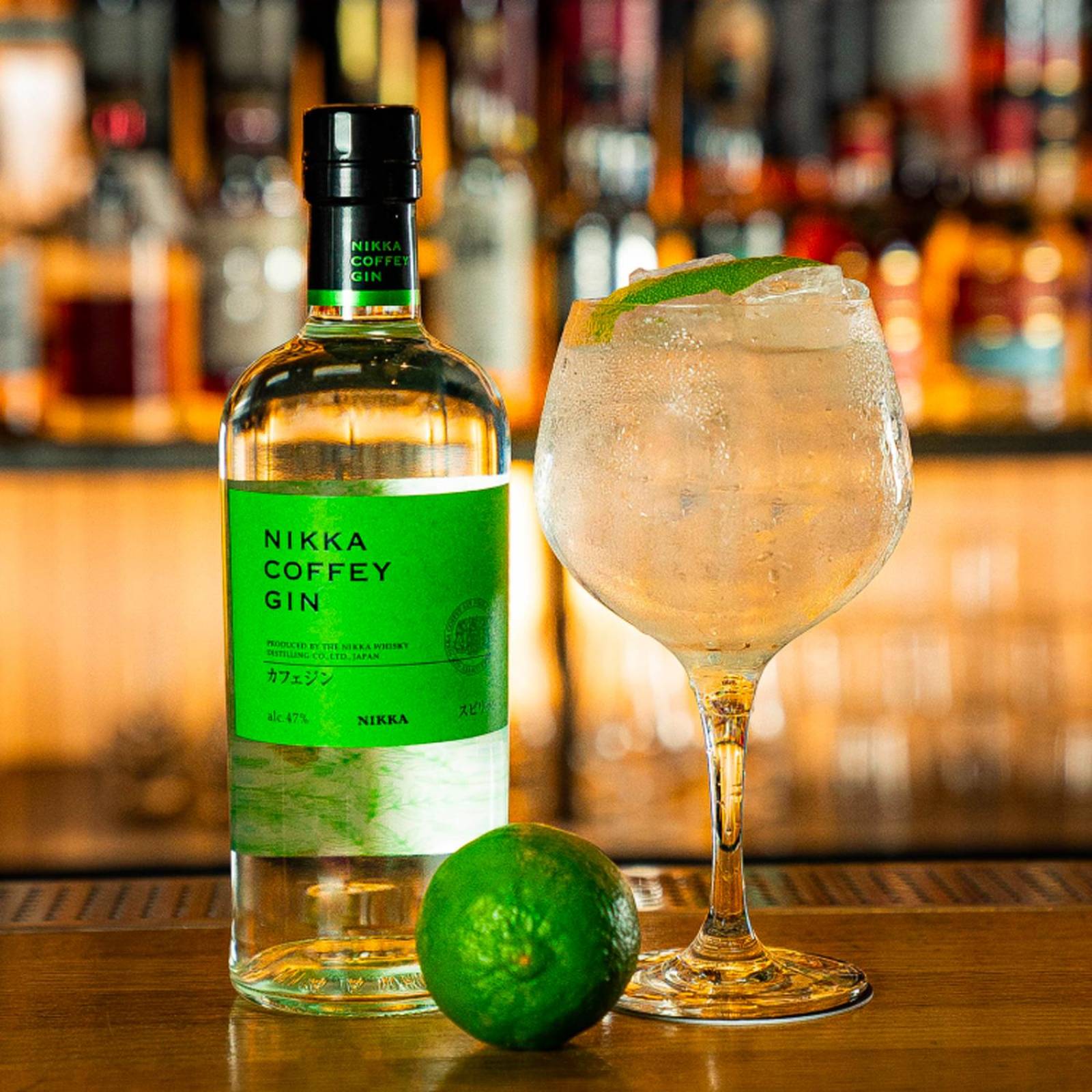 Paquete de 3 Ginebra Nikka Coffey 700 ml 