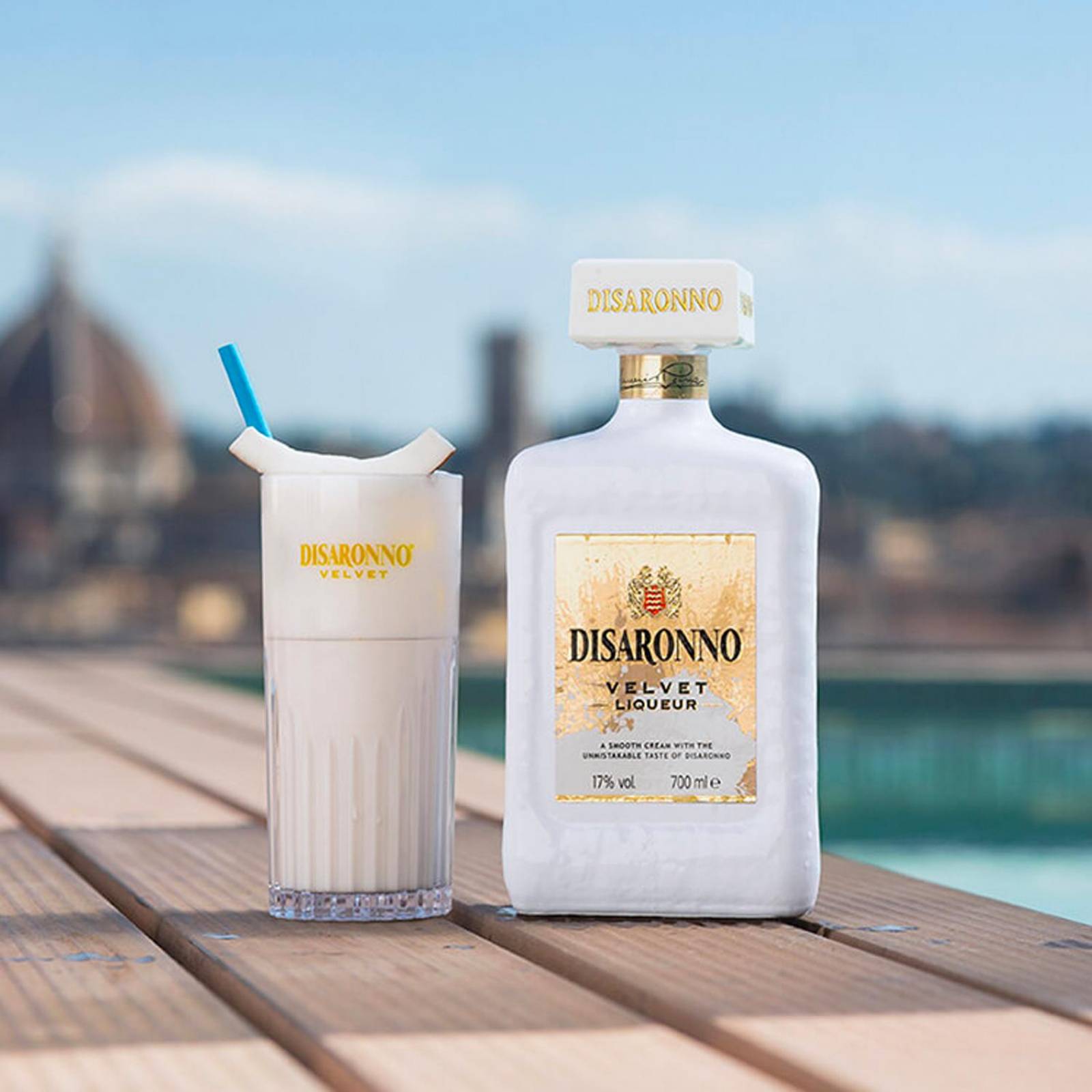 Licor Disaronno Velvet 700 ml 