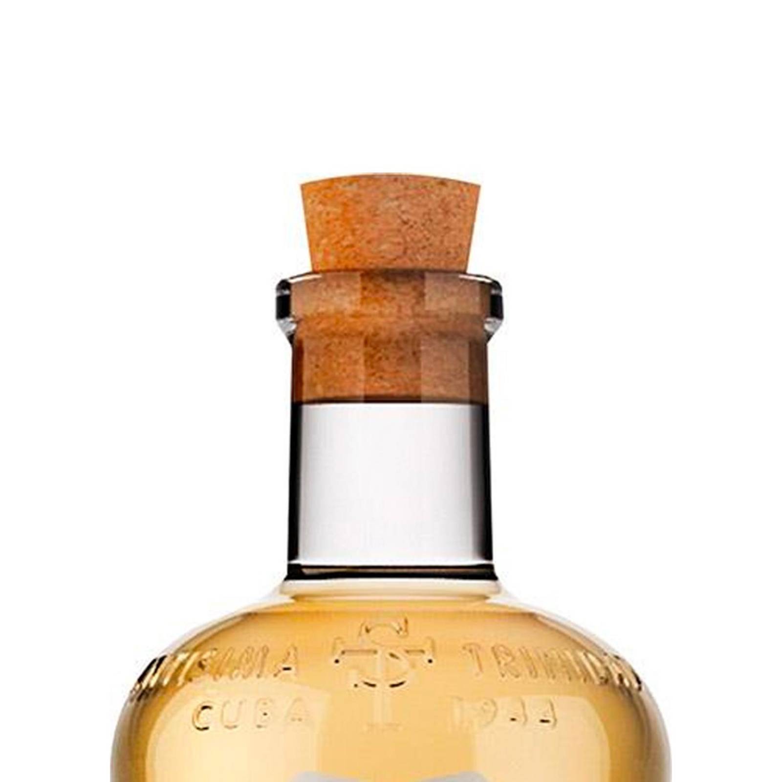 Pack de 6 Ron Santisima Trinidad 3 700 ml 