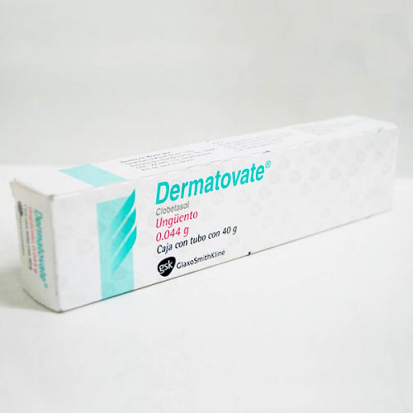 Crema Dermatovate Clobetazol 0.044 g 40 gr 